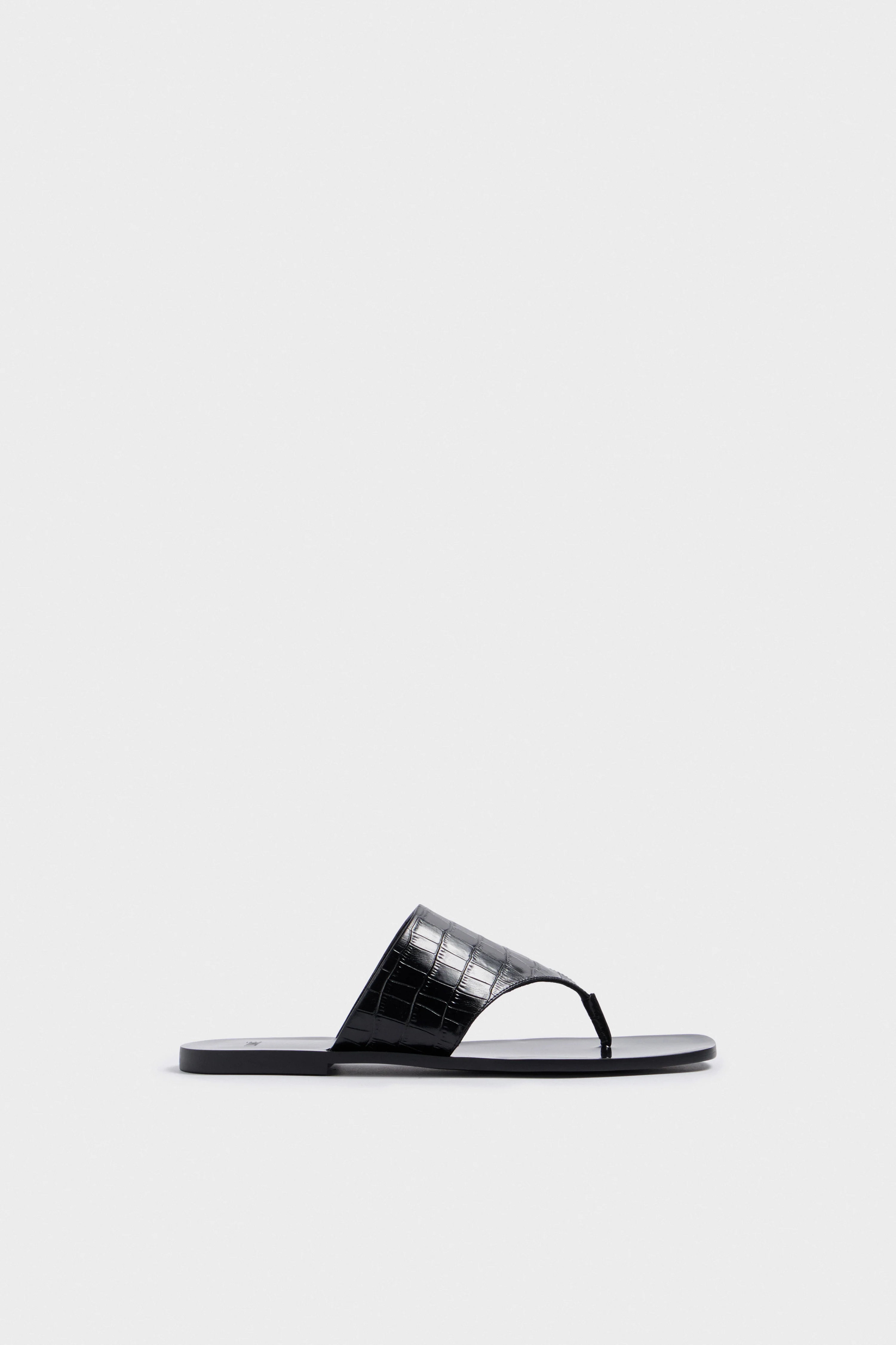 СROCODILE-PATTERNED LEATHER SANDALS - Image 4