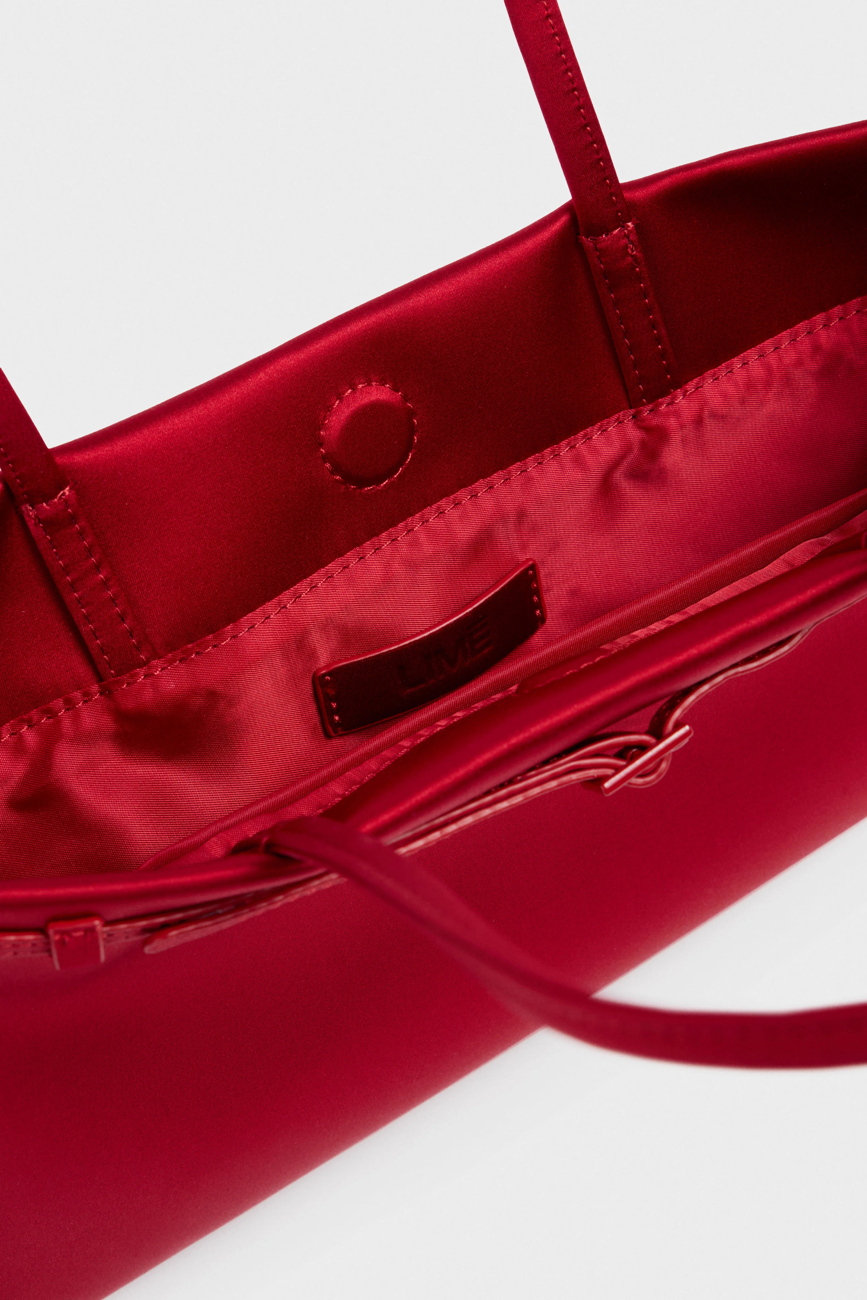 100% SILK SHOULDER BAG - Image 6