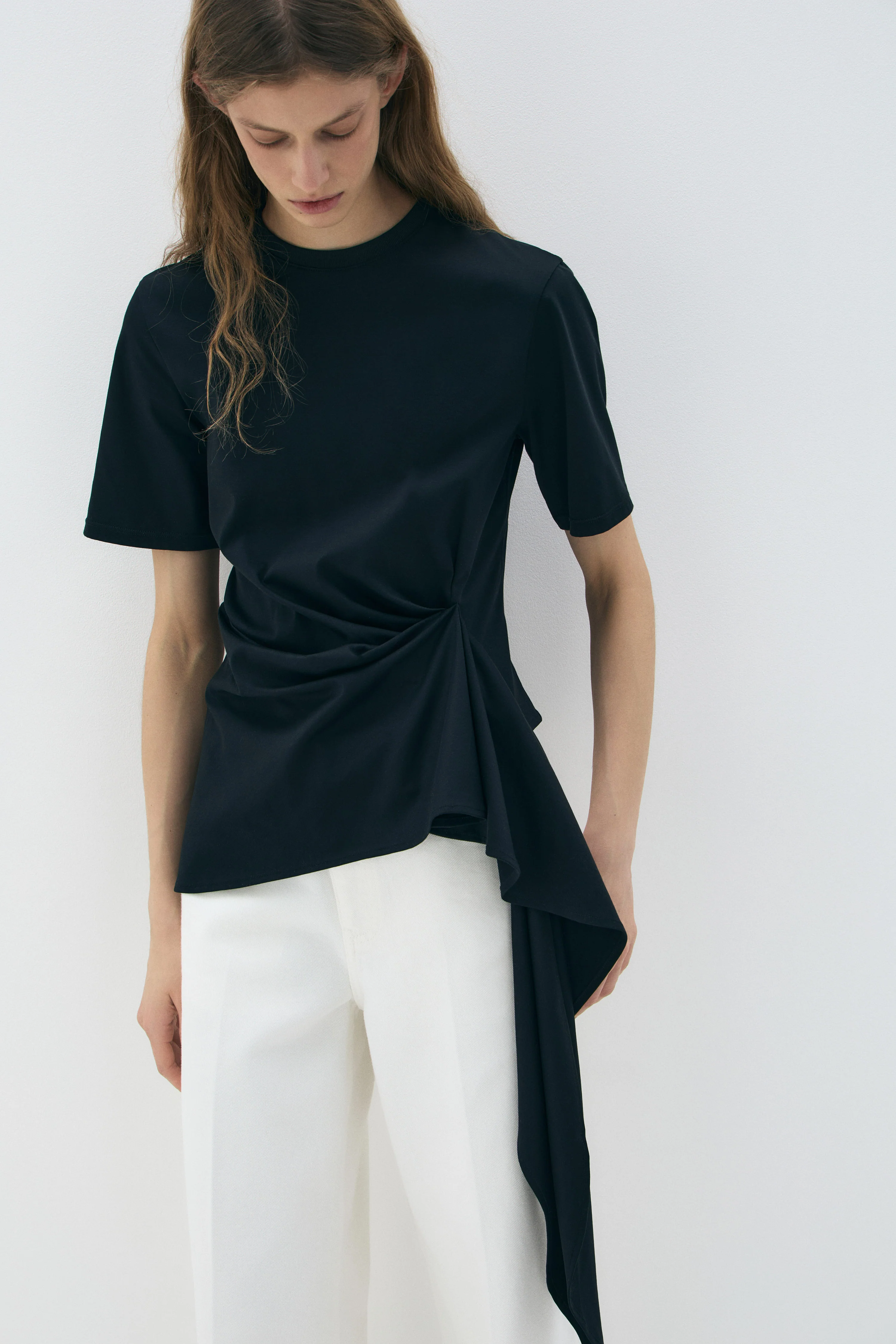 ASYMMETRIC COTTON INTERLOCK T-SHIRT - Image 2