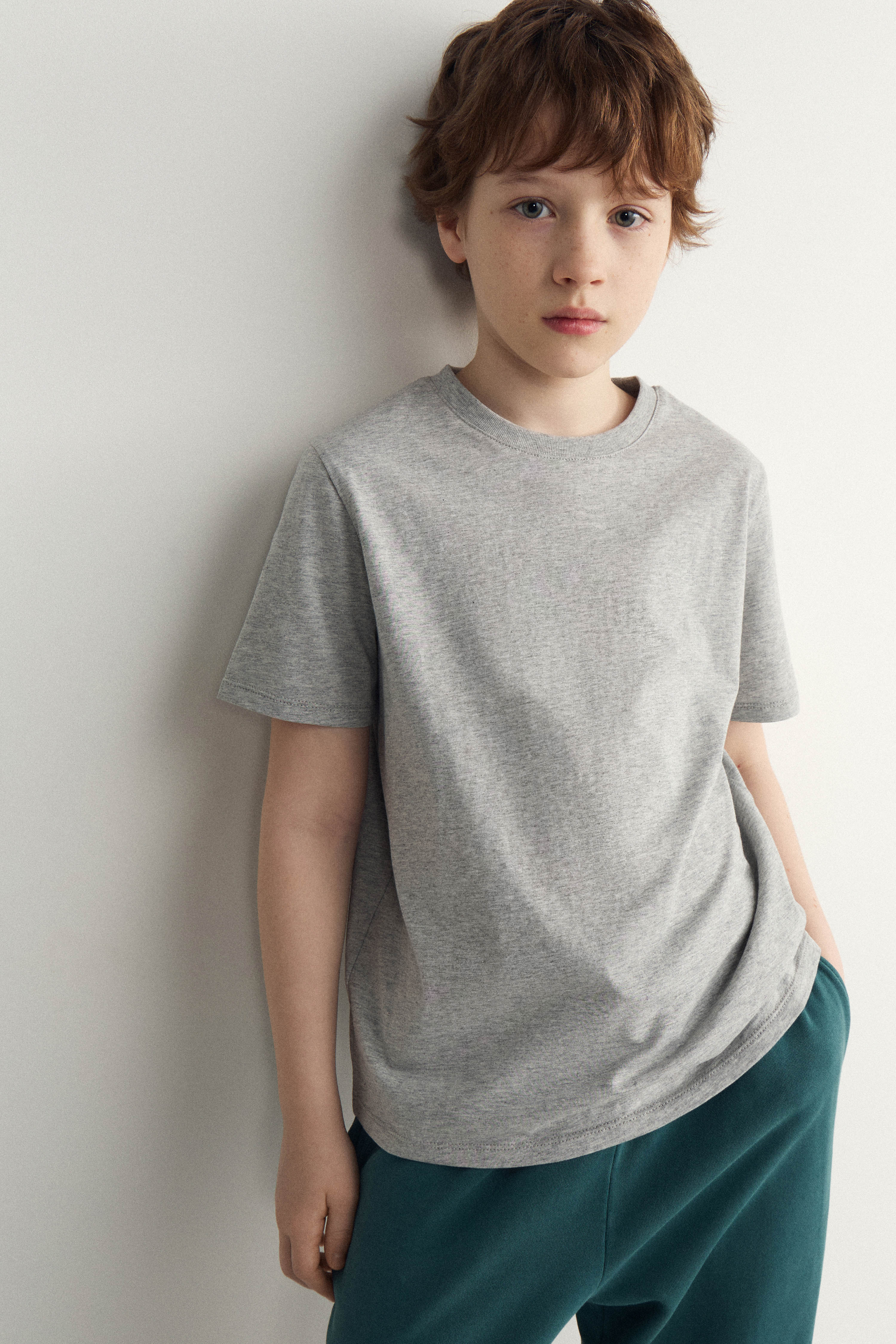 BASIC COTTON T-SHIRT