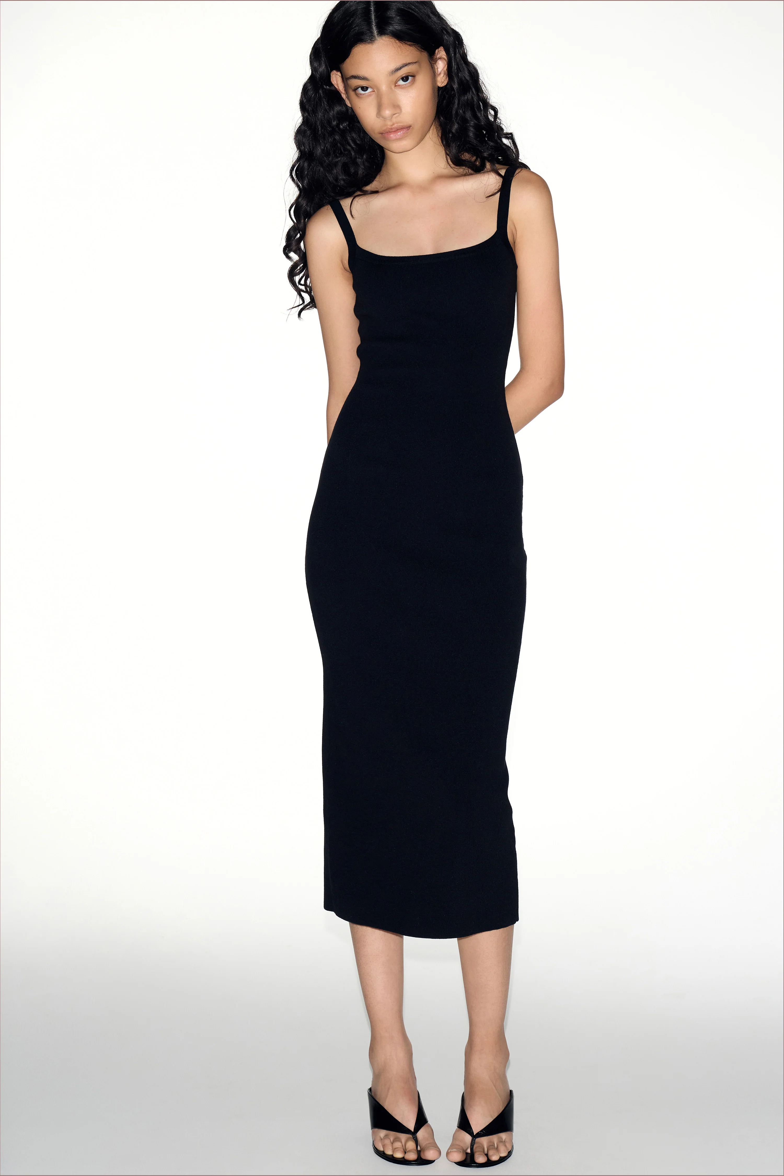 BASIC FINE-KNIT DRESS