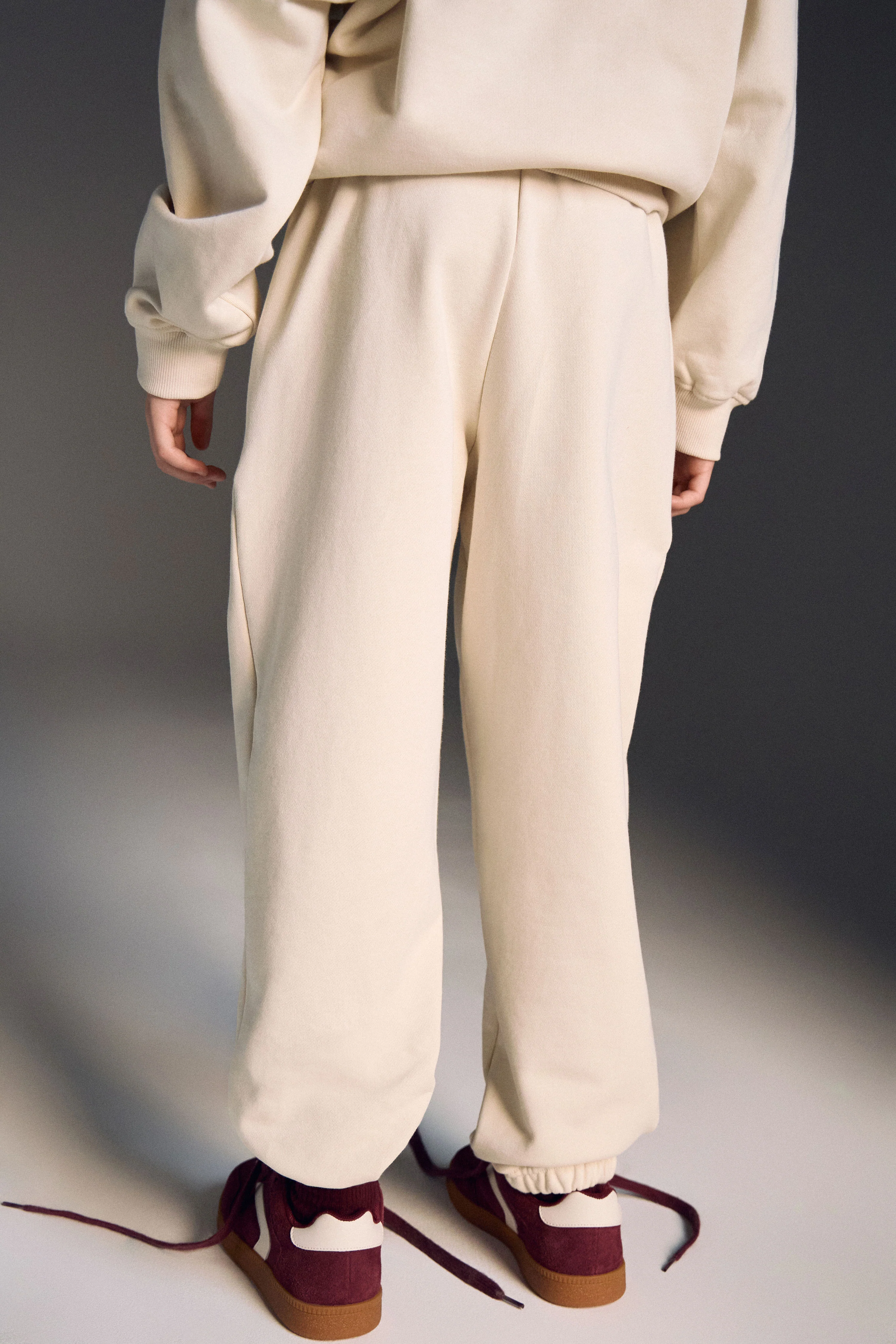 BASIC SWEATPANT JOGGERS - Image 3