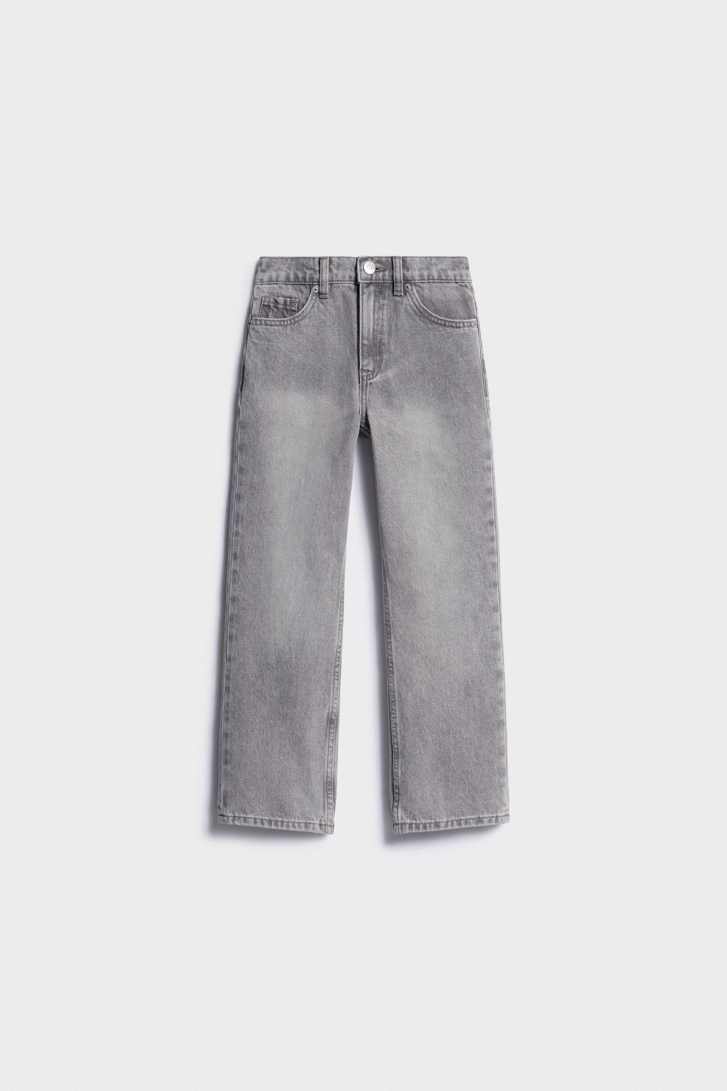 BASIC STRAIGHT-FIT JEANS - Image 4