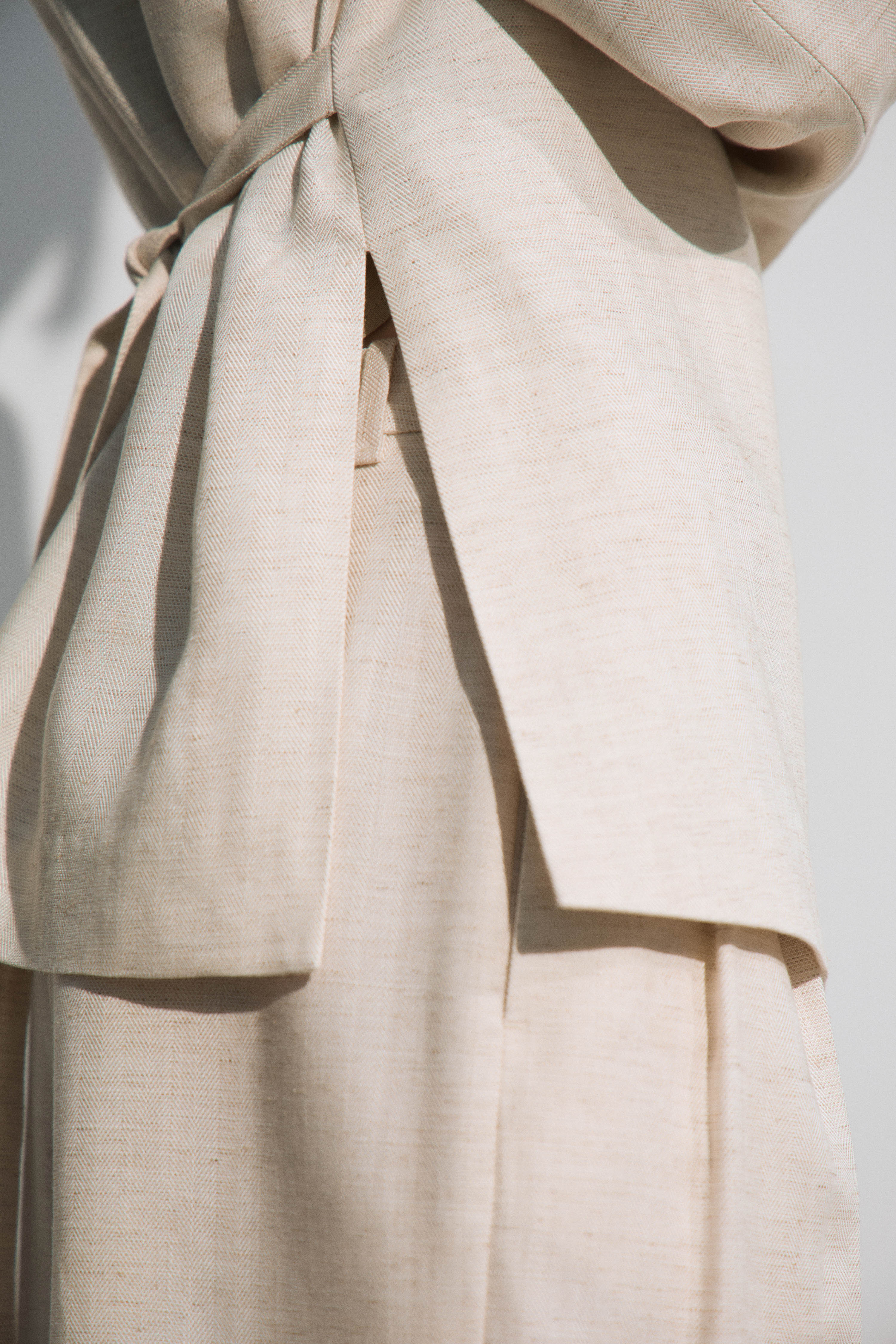 BELTED LYOCELL-LINEN BLAZER - Image 4