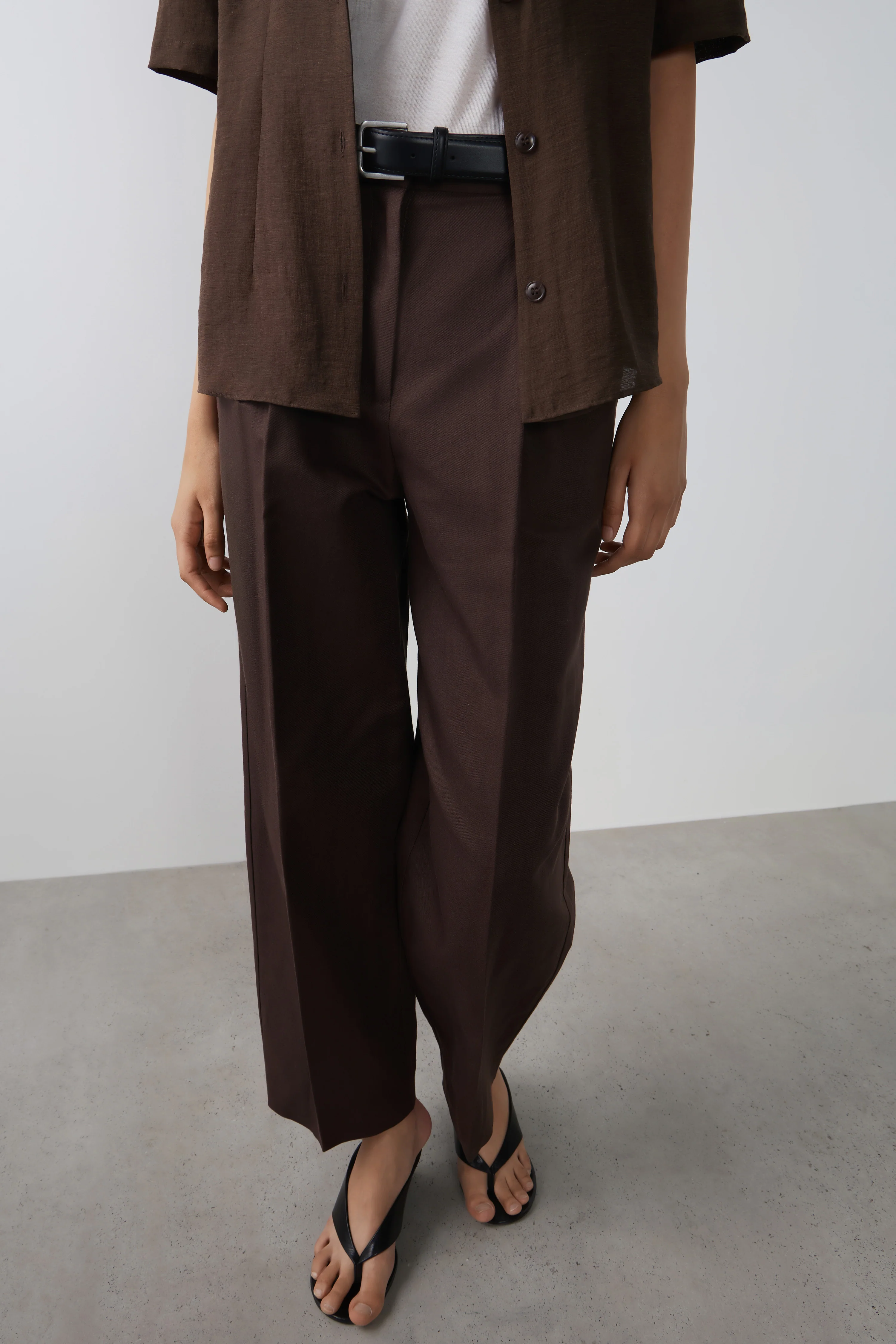 BELTED LINEN-COTTON TROUSERS - Image 2