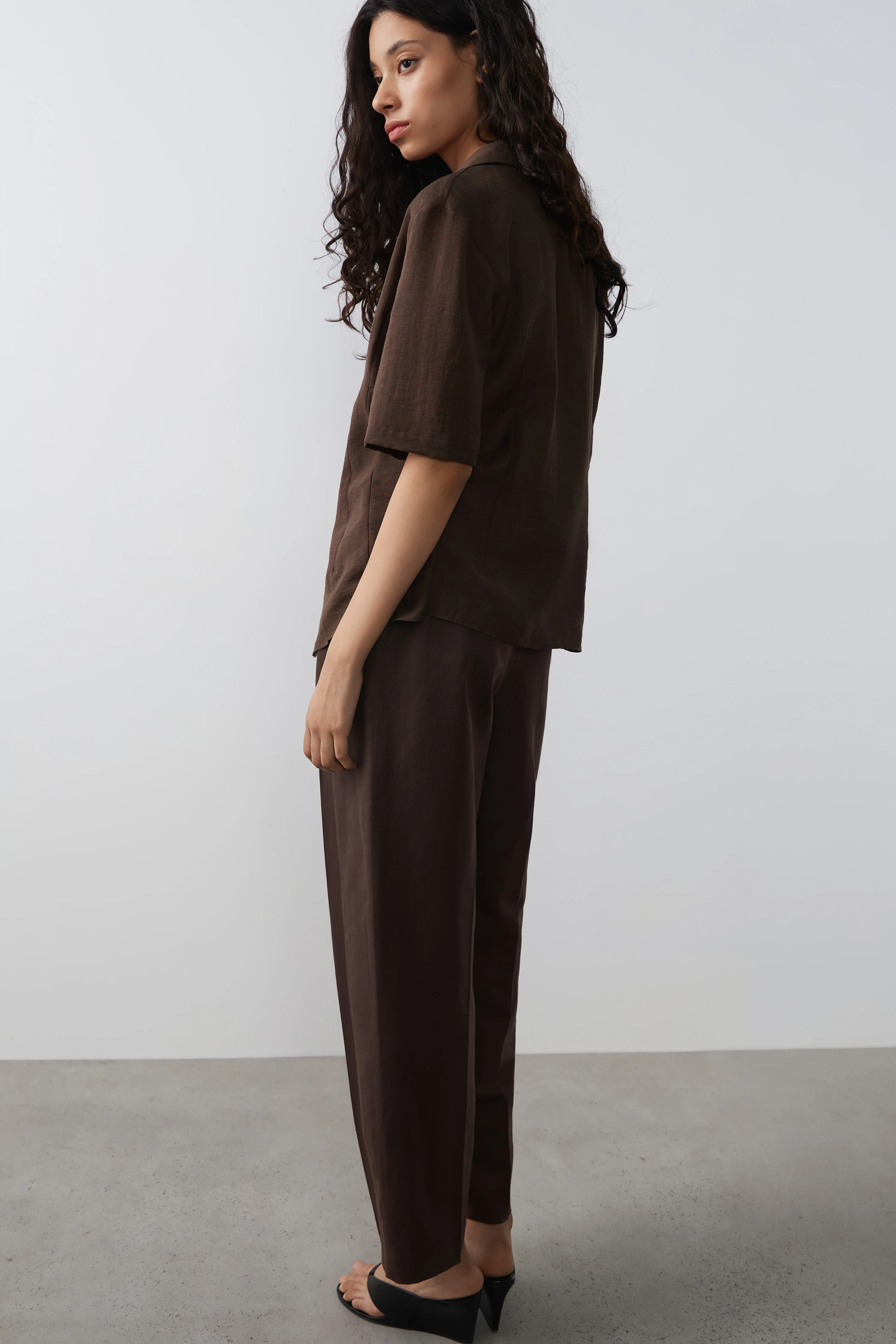 BELTED LINEN-COTTON TROUSERS - Image 5