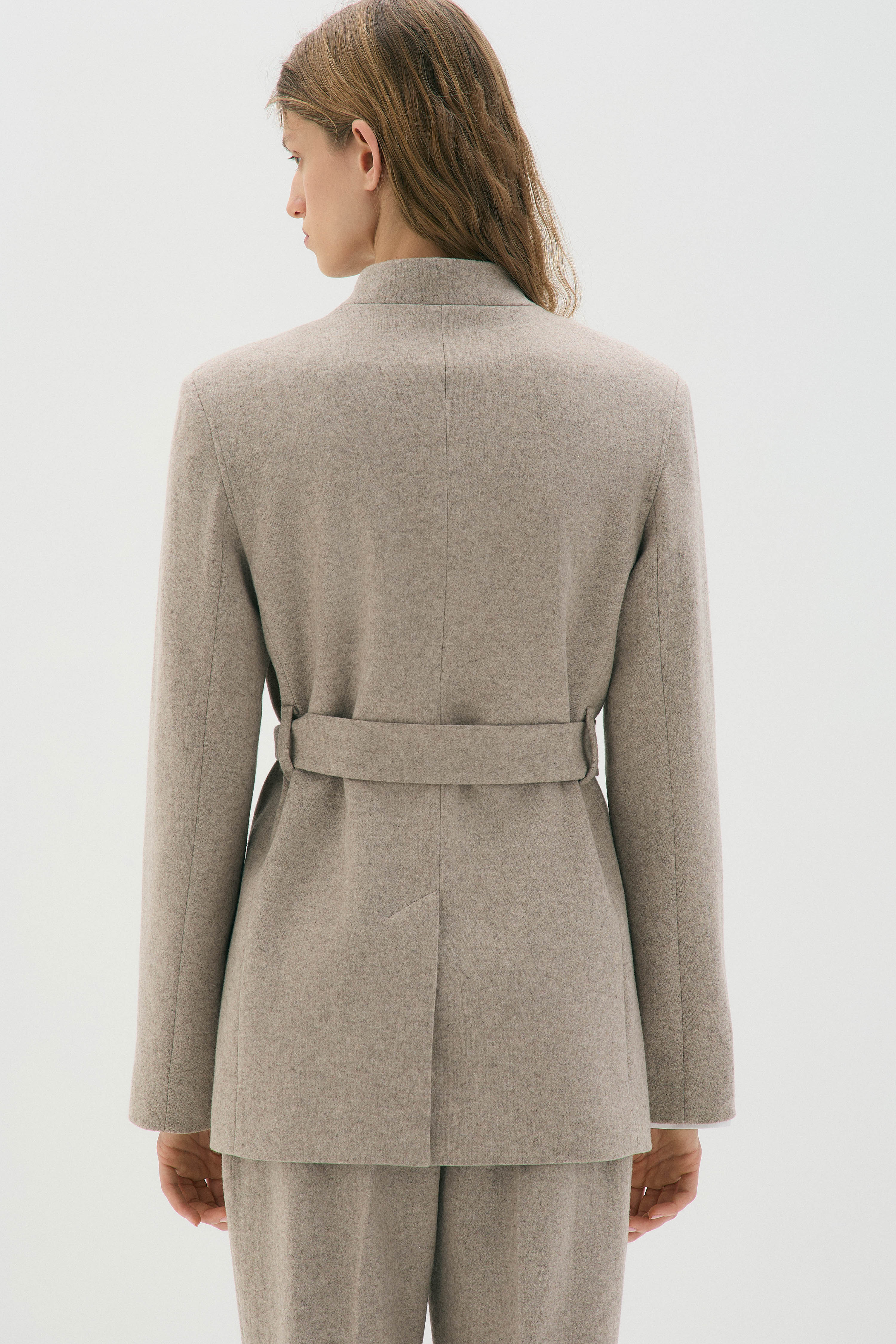 BELTED WOOL-BLEND BLAZER - Image 3