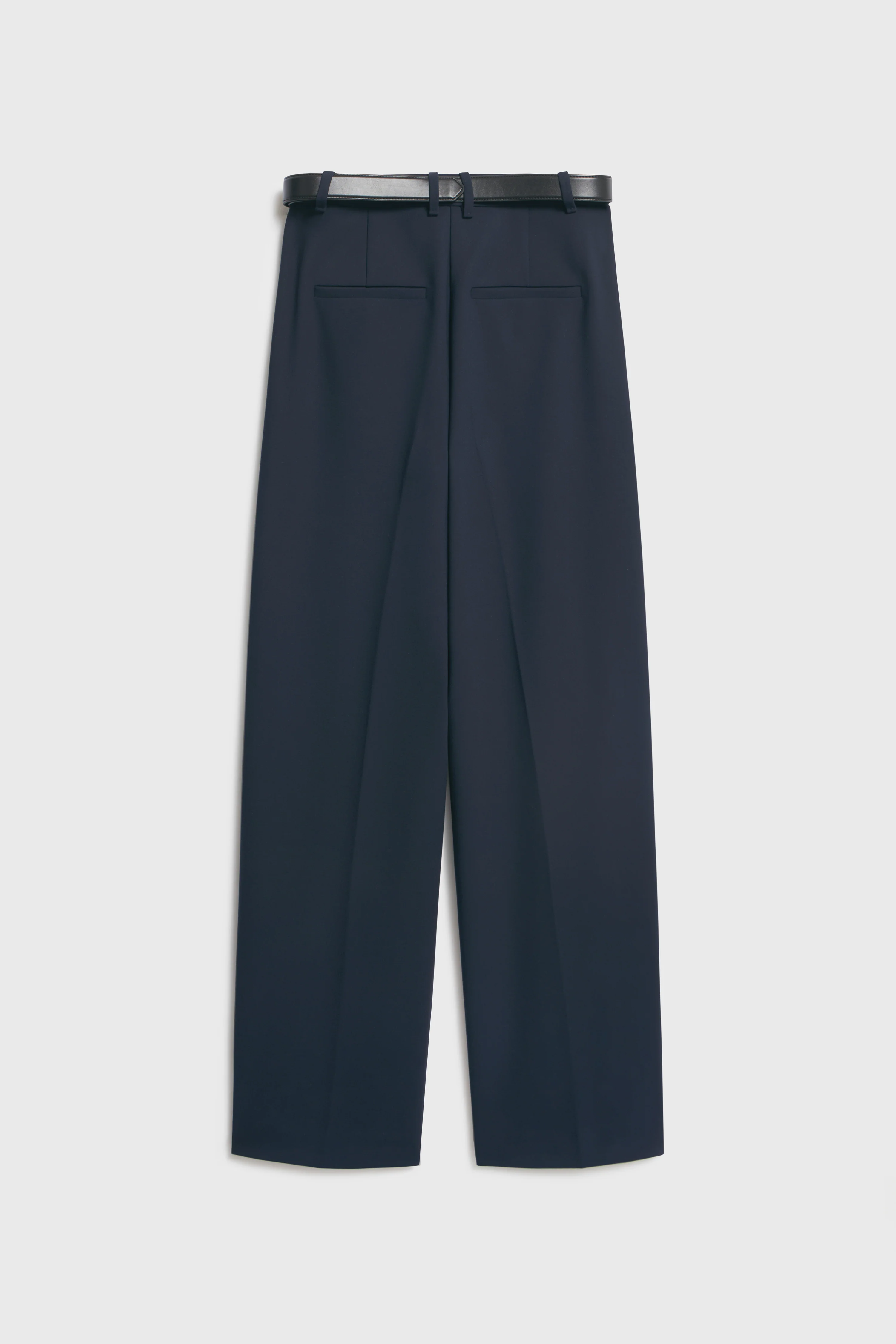 CARROT FIT TROUSERS WITH DARTS AND BELT - Image 7