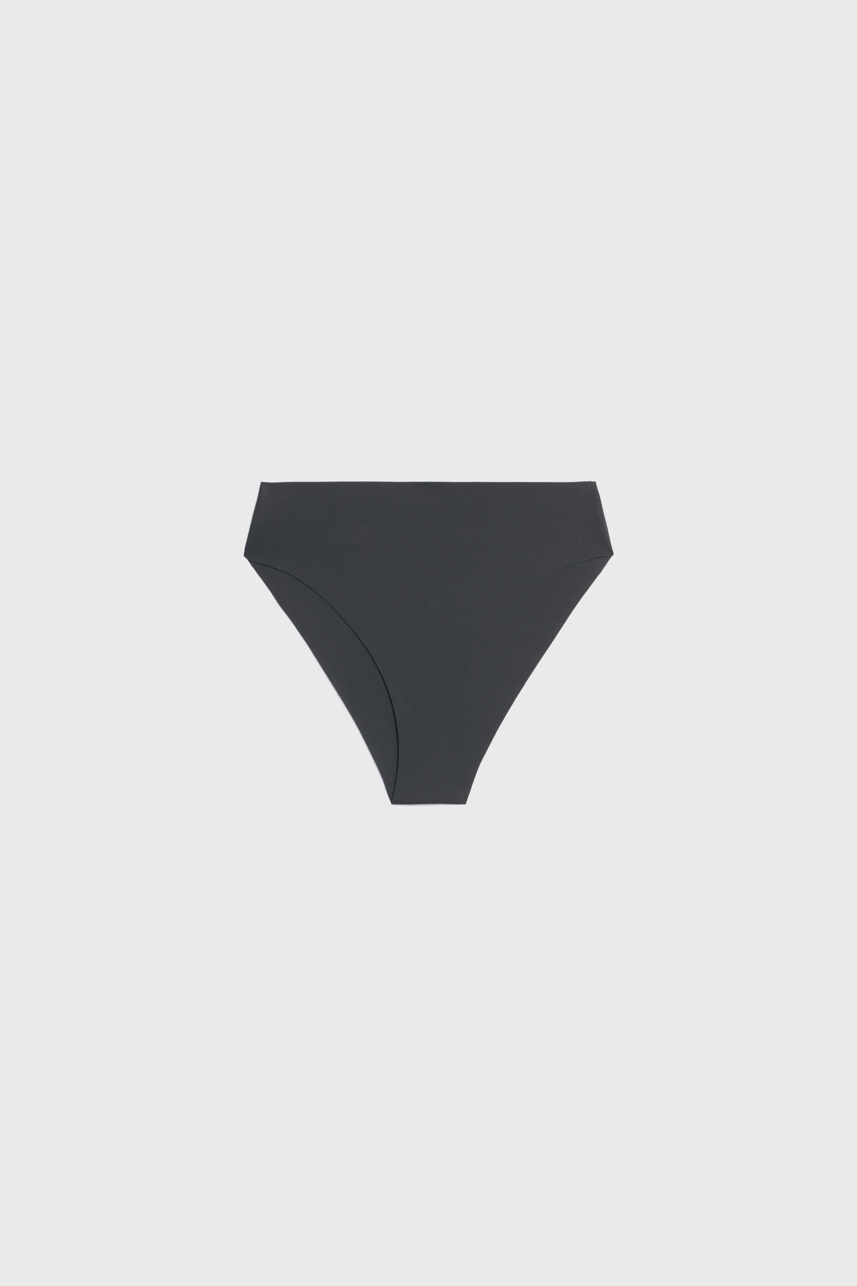 CLASSIC BRIEFS - Image 3