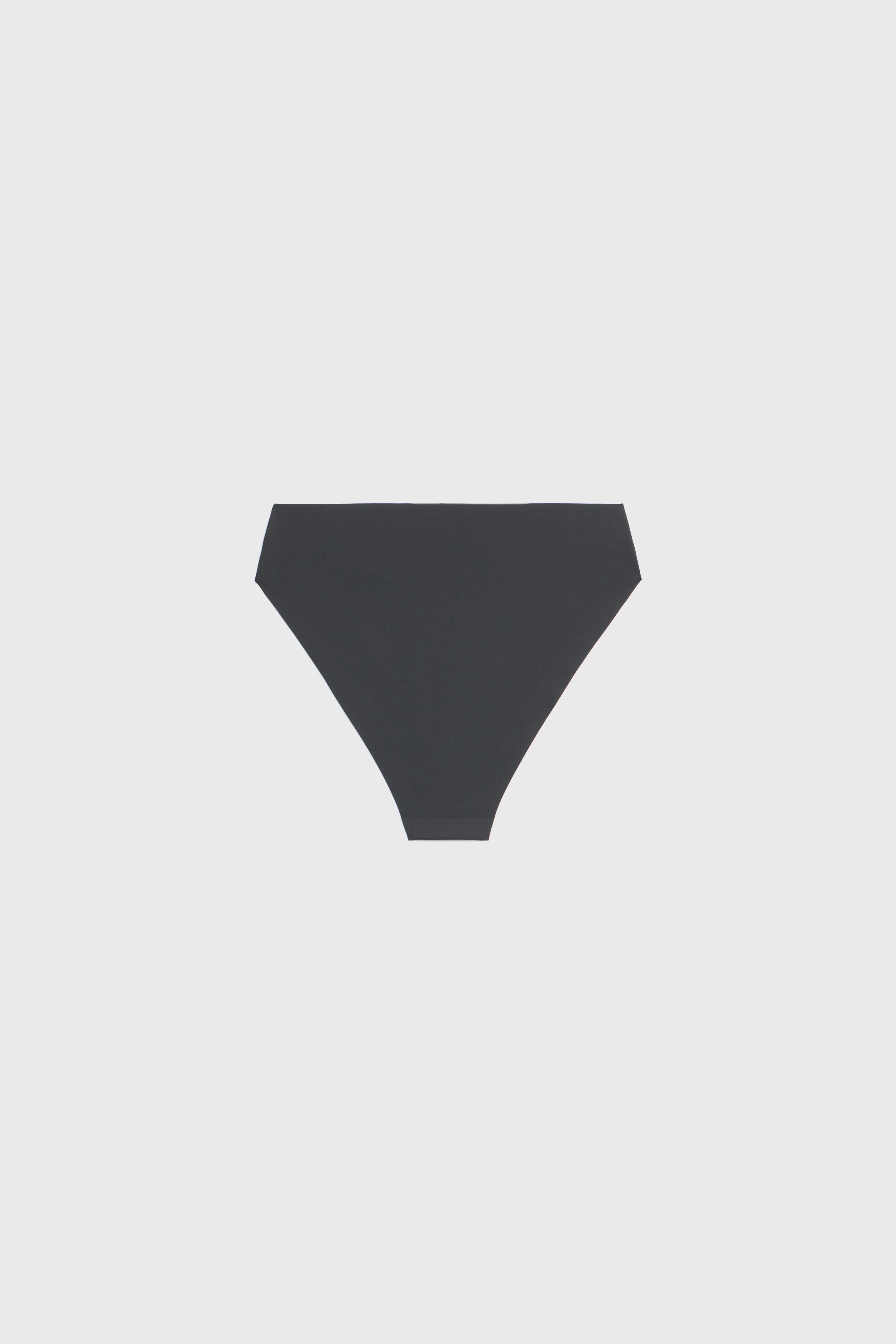 CLASSIC BRIEFS - Image 4