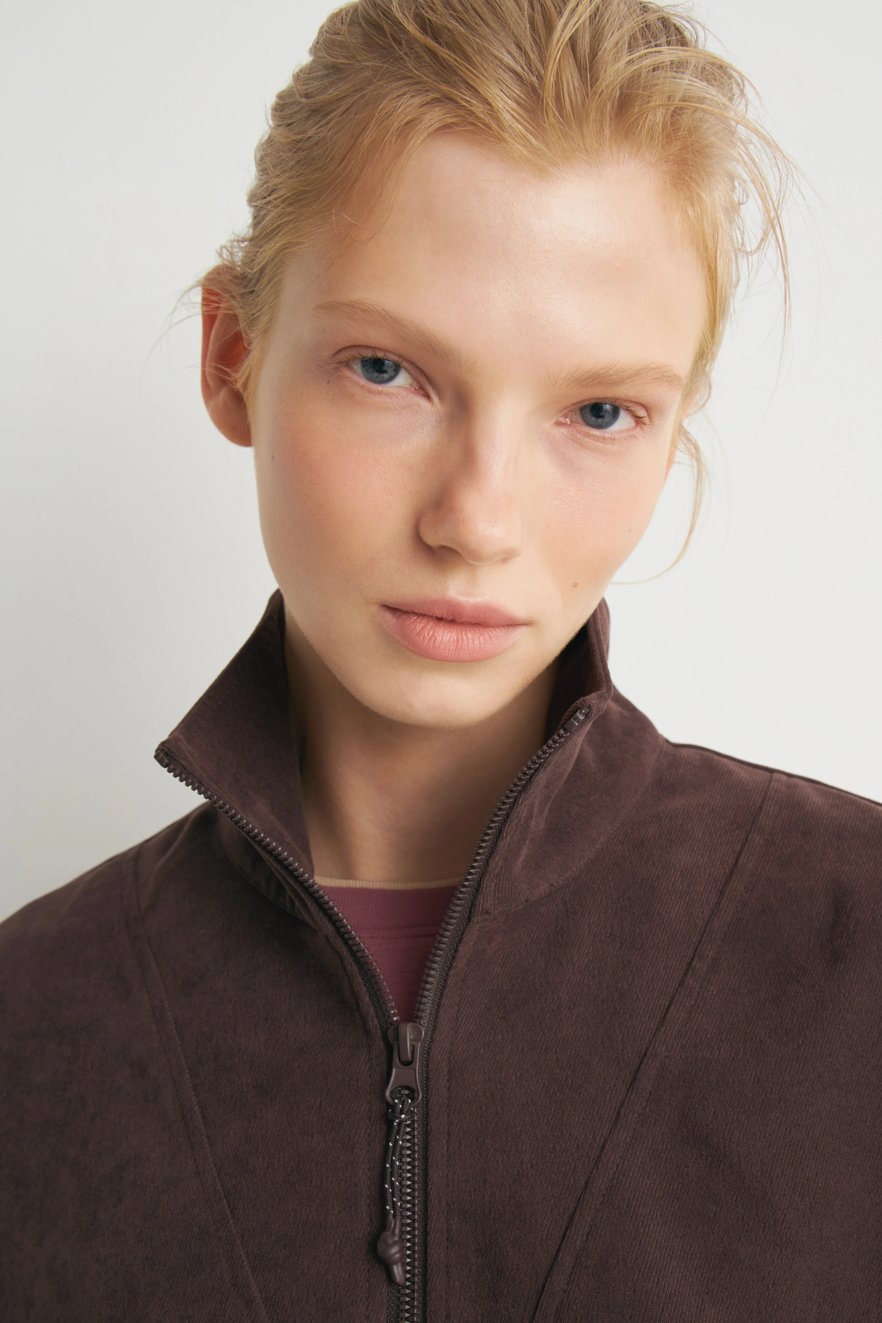 COLLARED ZIP-TOP SWEATSHIRT - Image 2