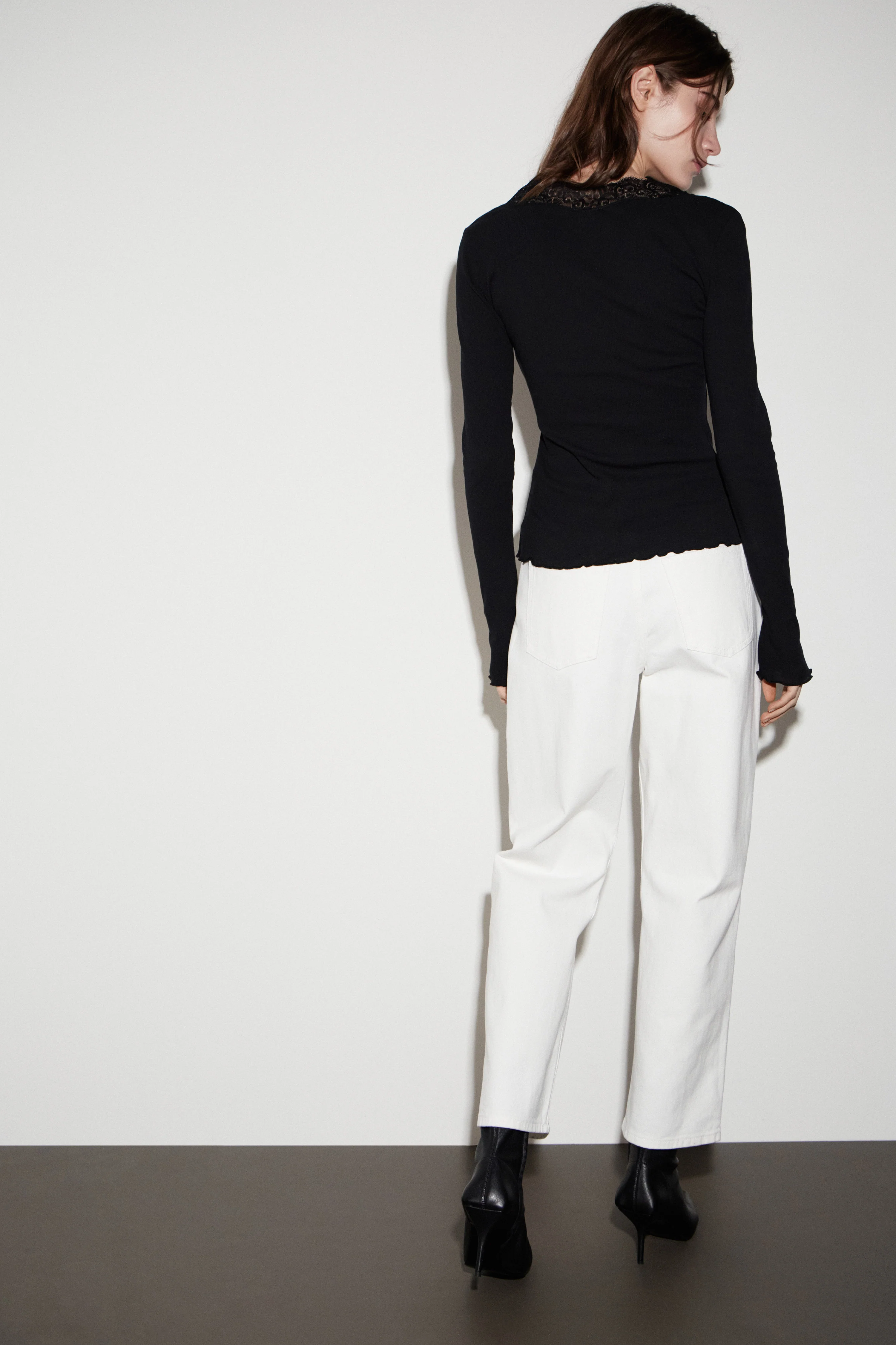 COTTON AND LACE T-SHIRT - Image 4