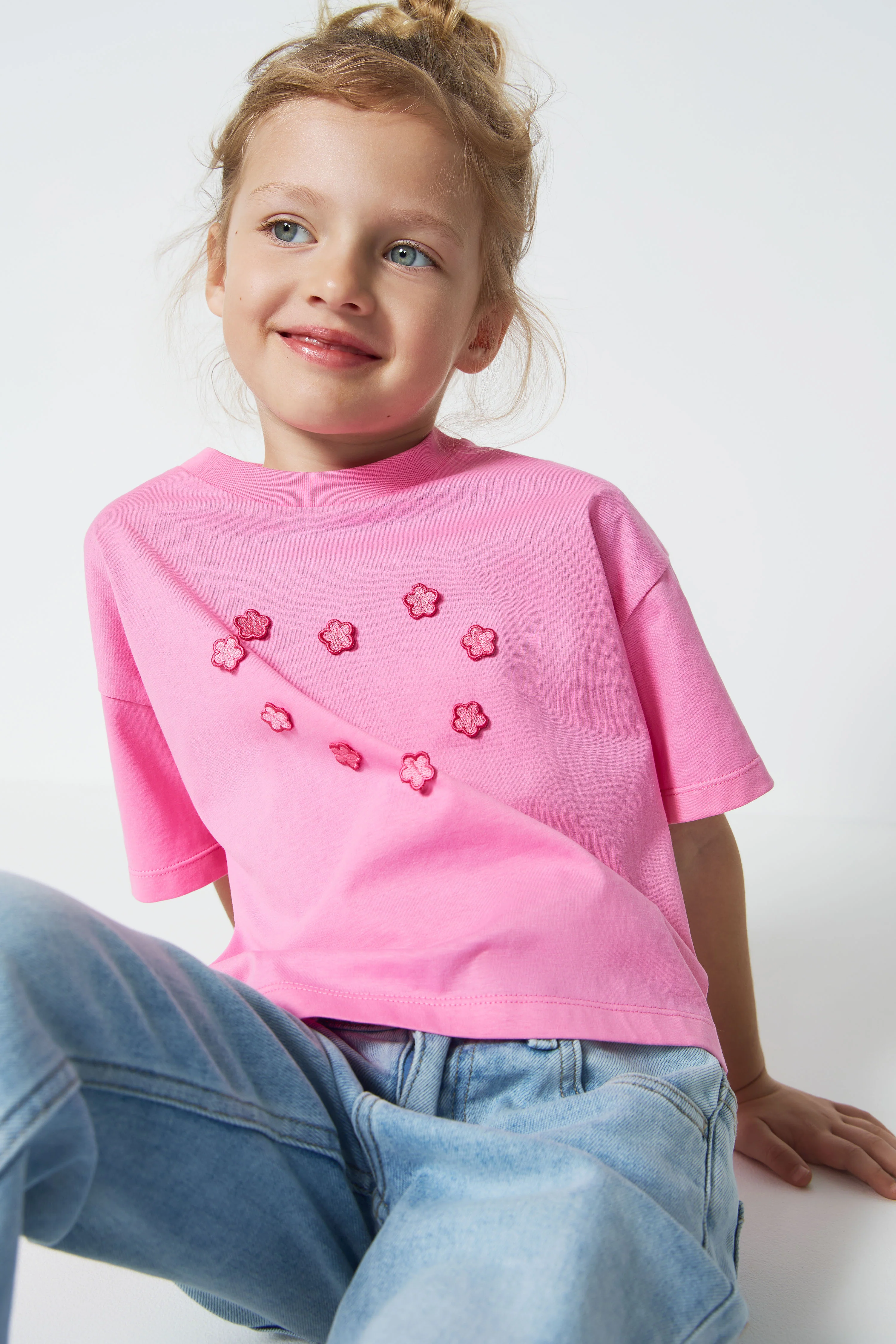 COTTON T-SHIRT WITH PATCH - Image 3