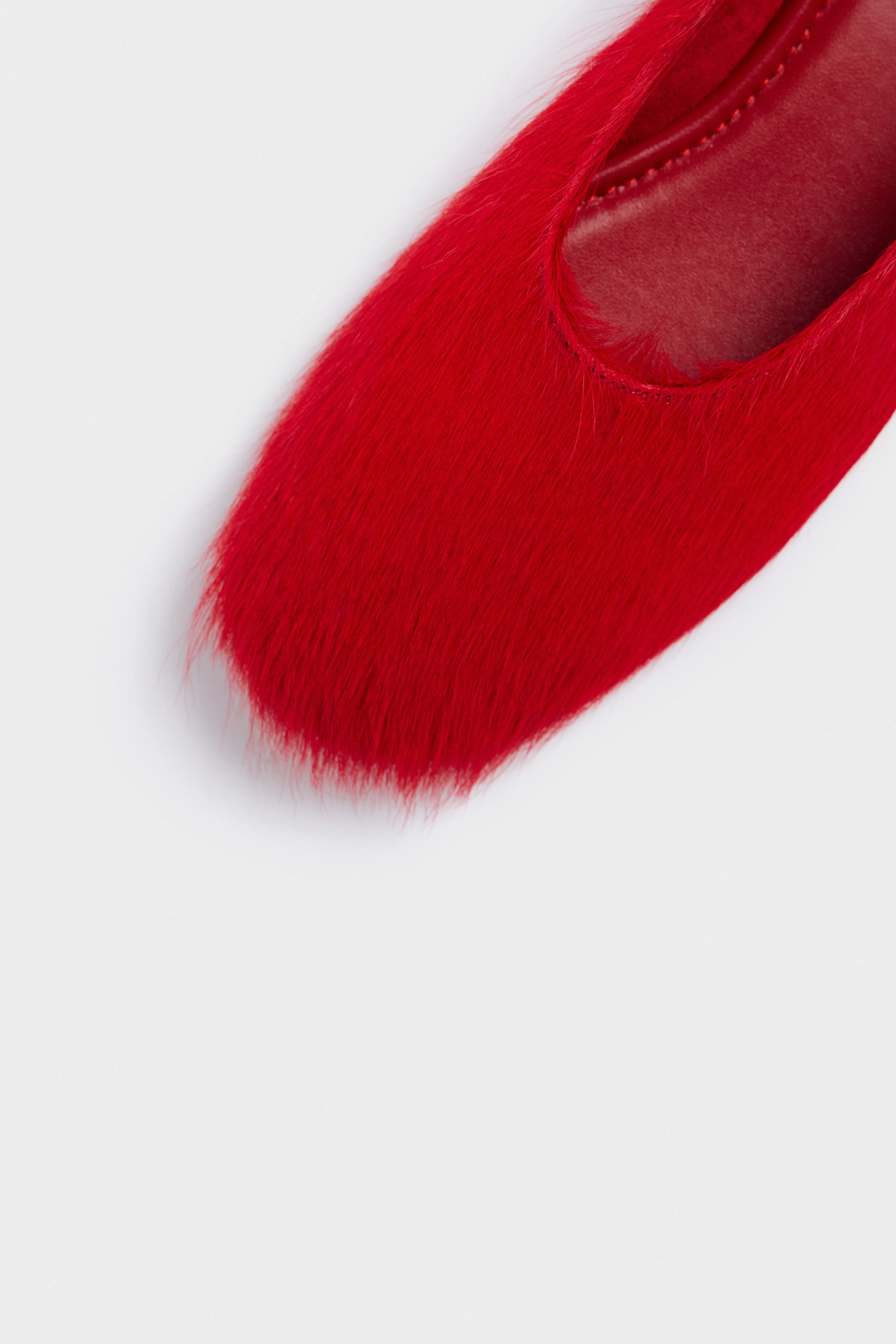COW FURSKIN FLATS - Image 6