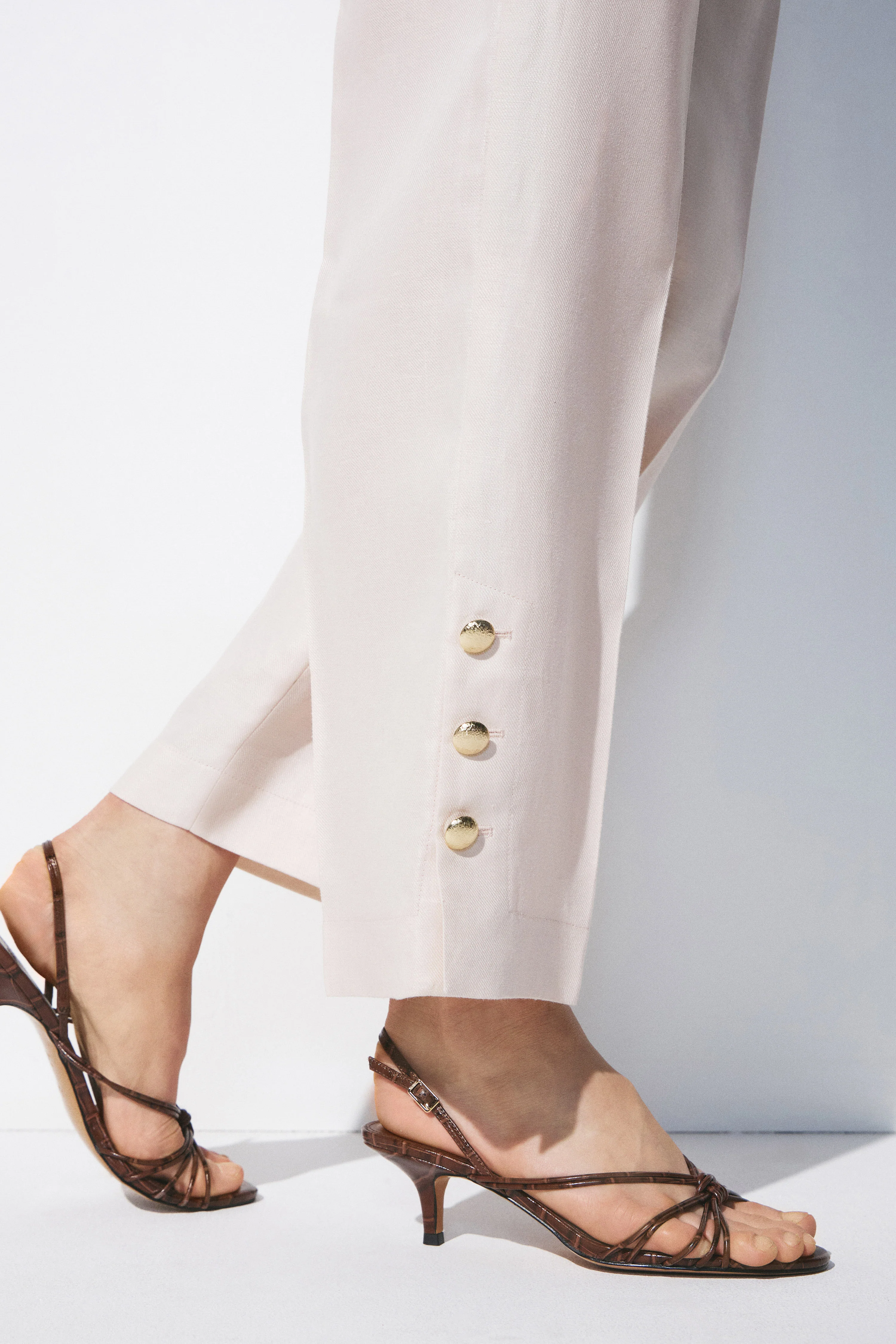 CREASED LINEN TROUSERS - Image 3