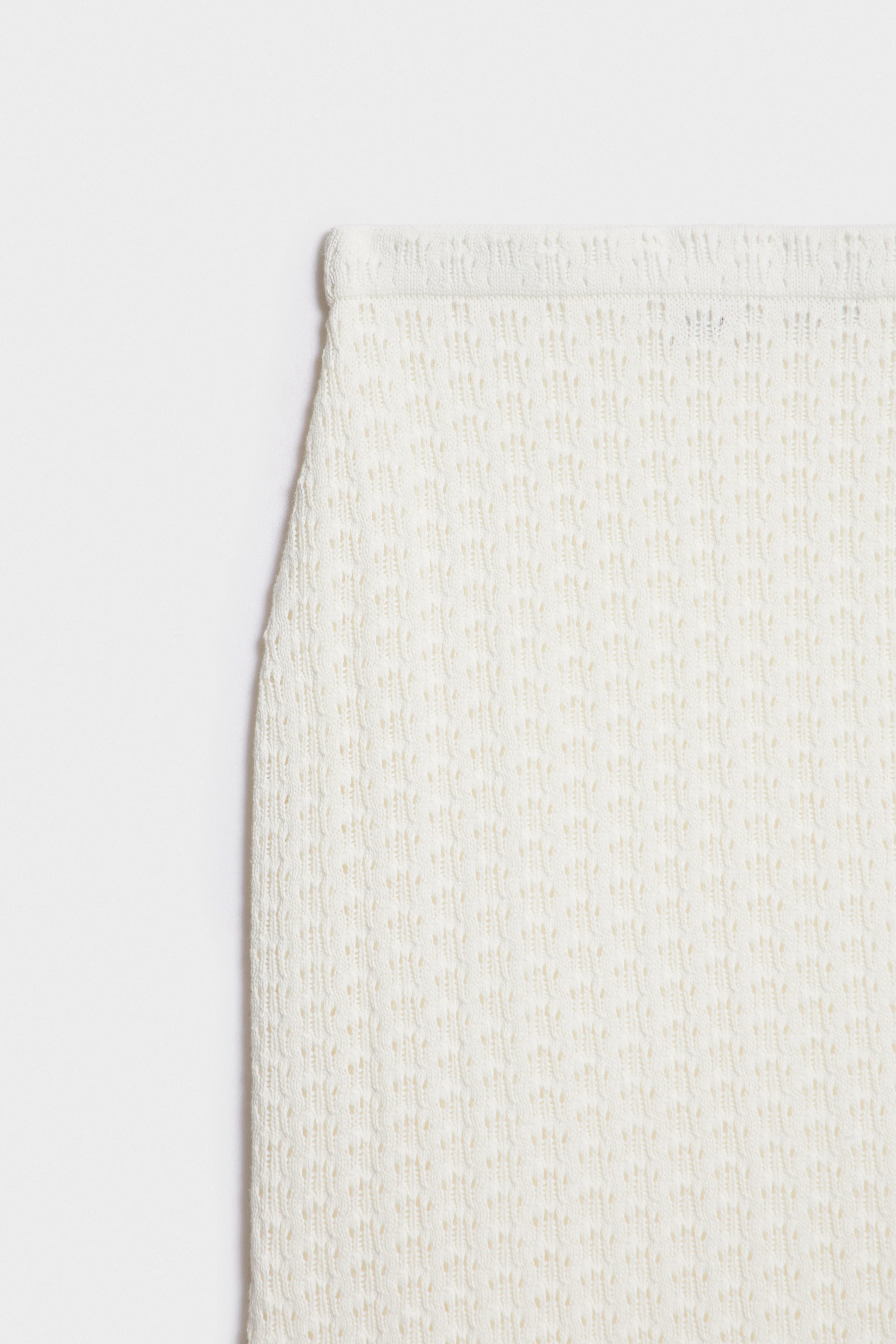 CROCHET-LOOK KNIT SKIRT - Image 7