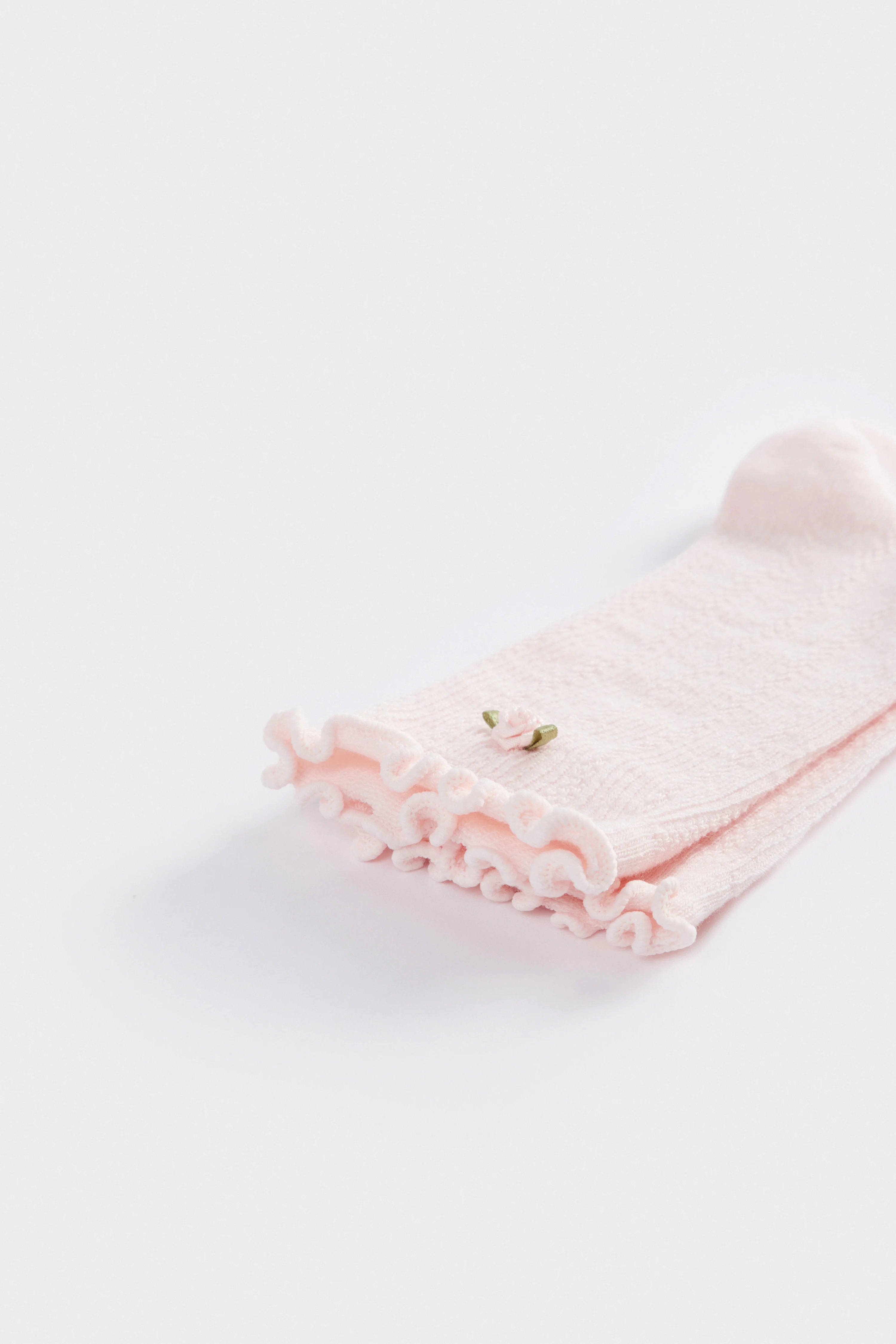 APPLIQUÉD POINTELLE COTTON SOCKS - Image 3