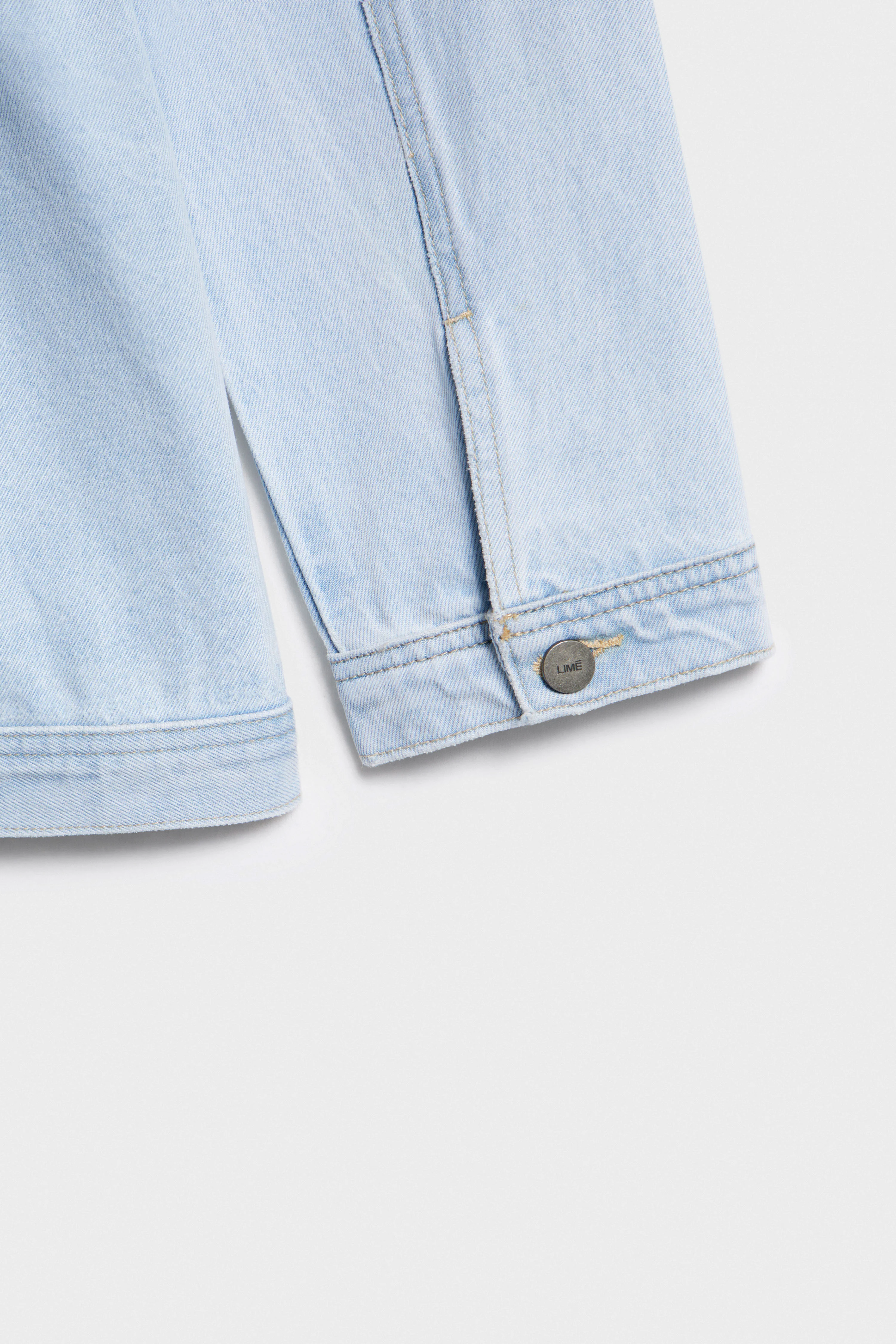 DENIM CARGO JACKET - Image 7