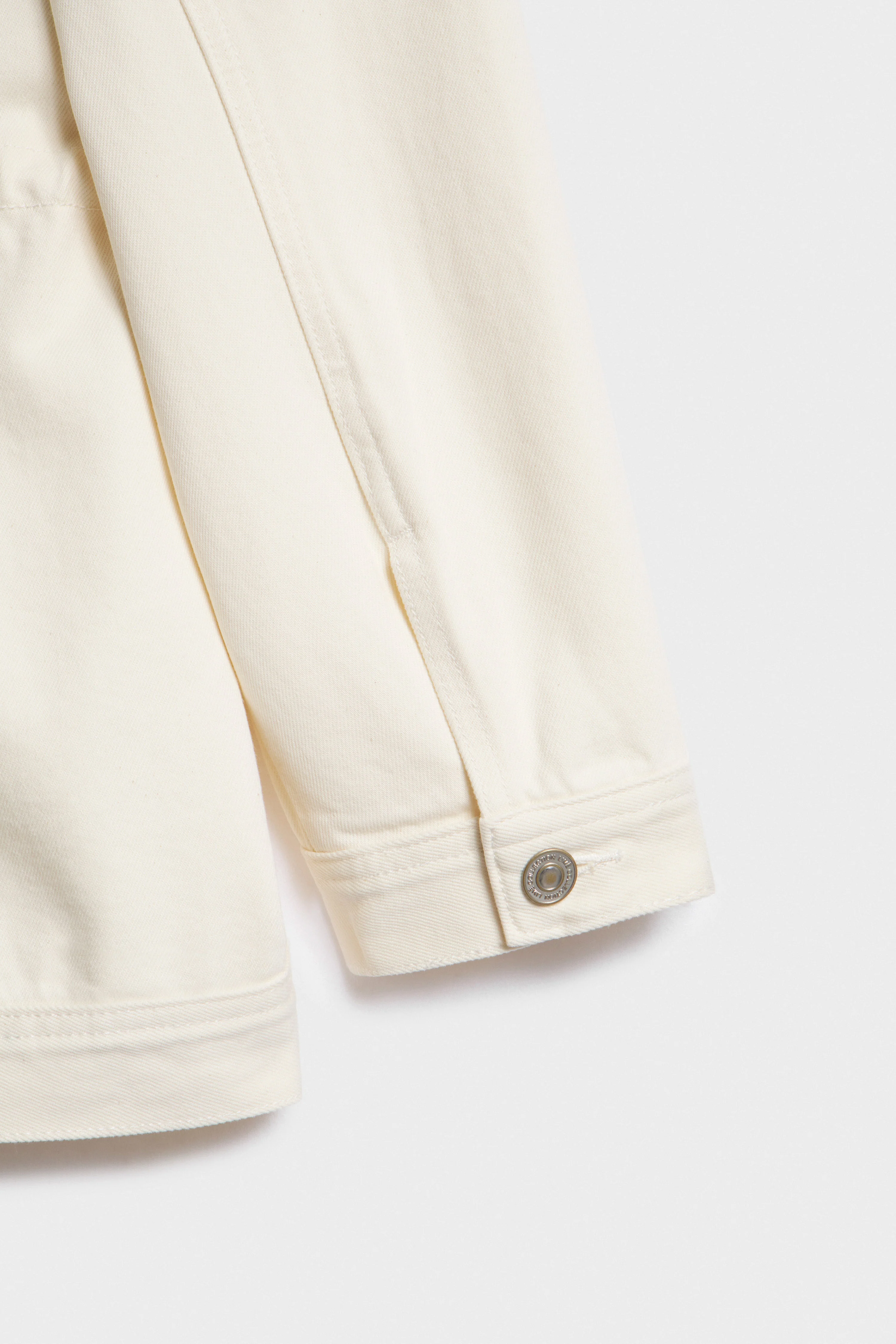 DENIM CARGO JACKET - Image 4