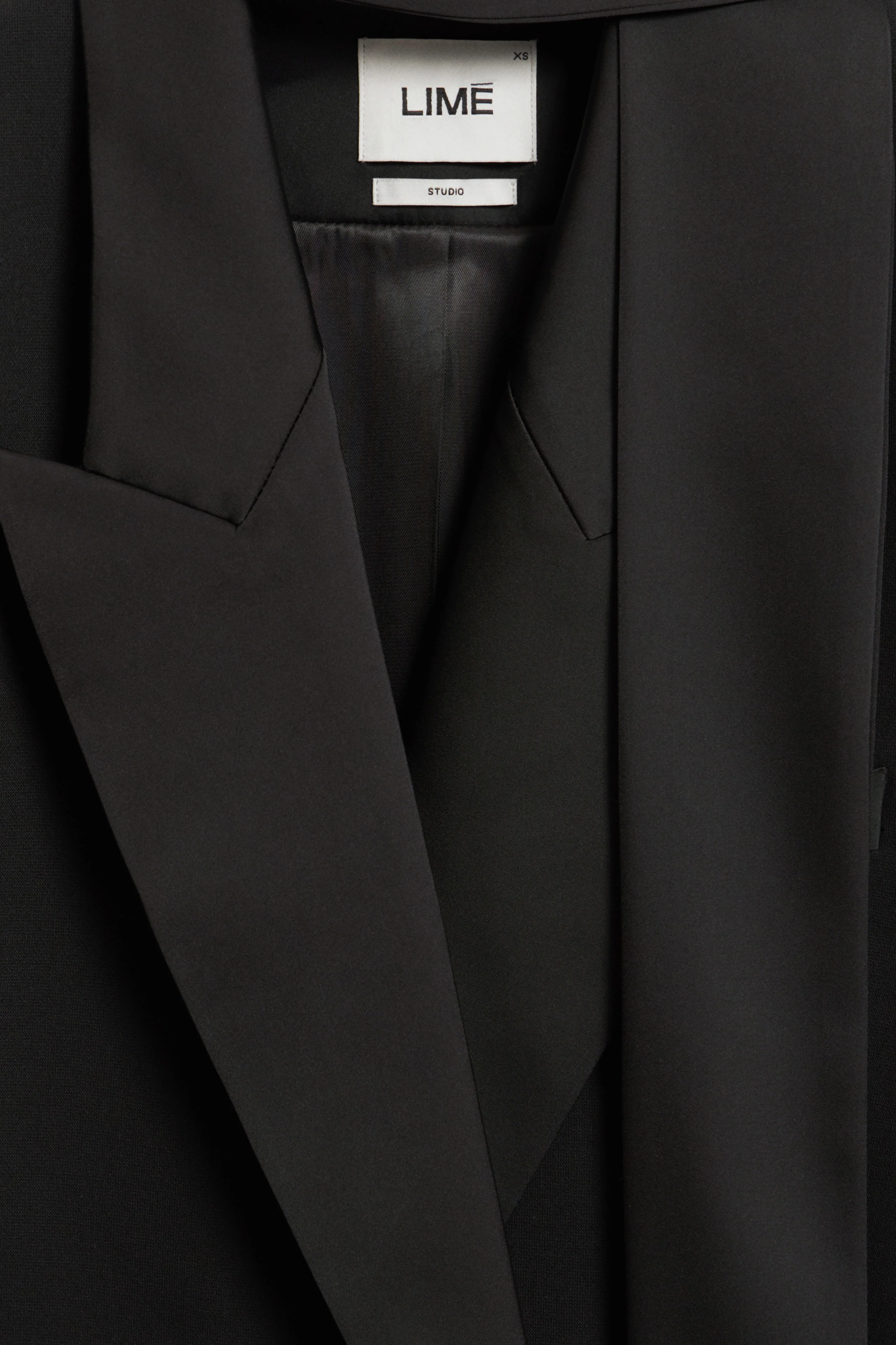 DOUBLE-BREASTED SCARF-DETAIL BLAZER - Image 7