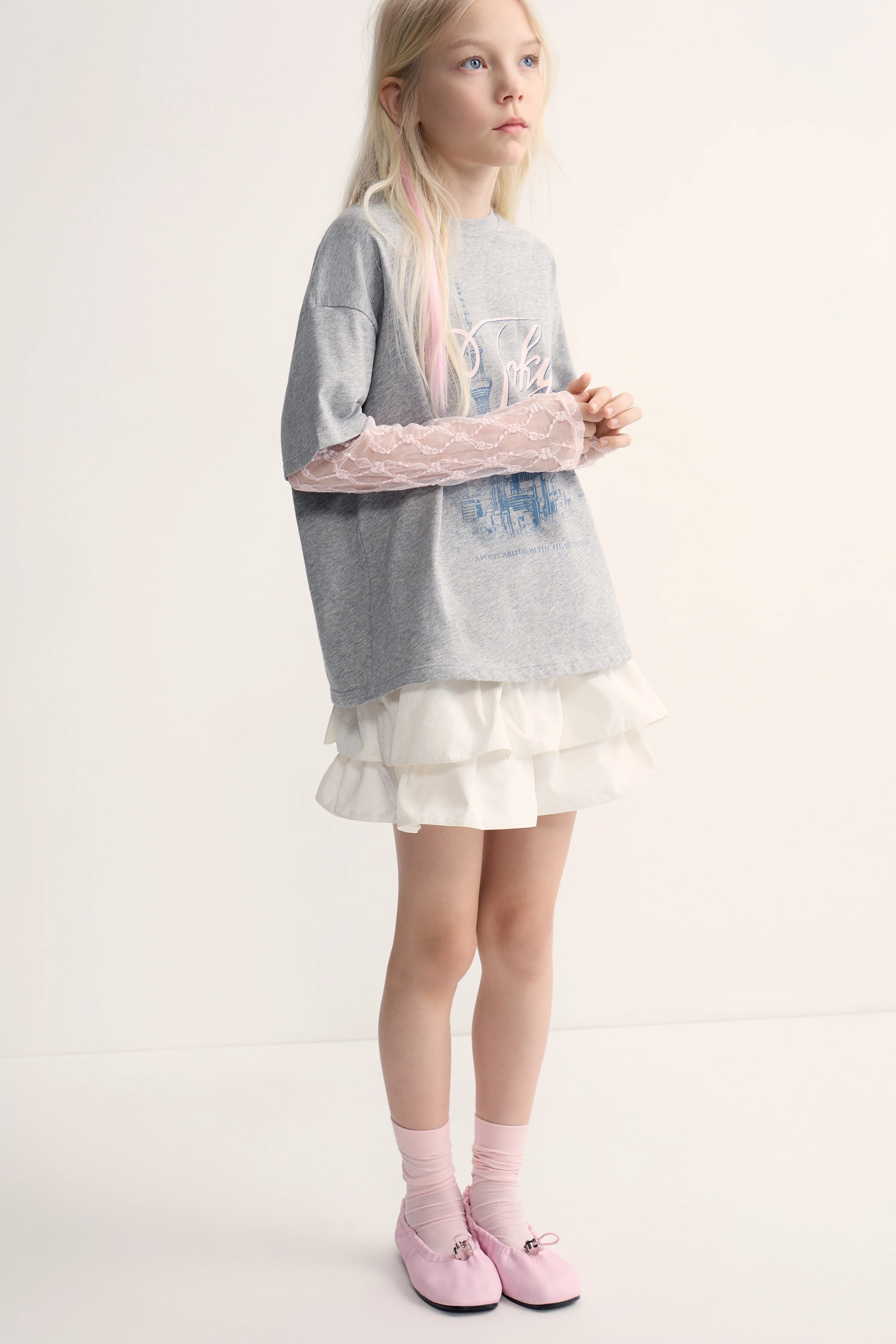 DOUBLE-LAYERED LONG-SLEEVE T-SHIRT