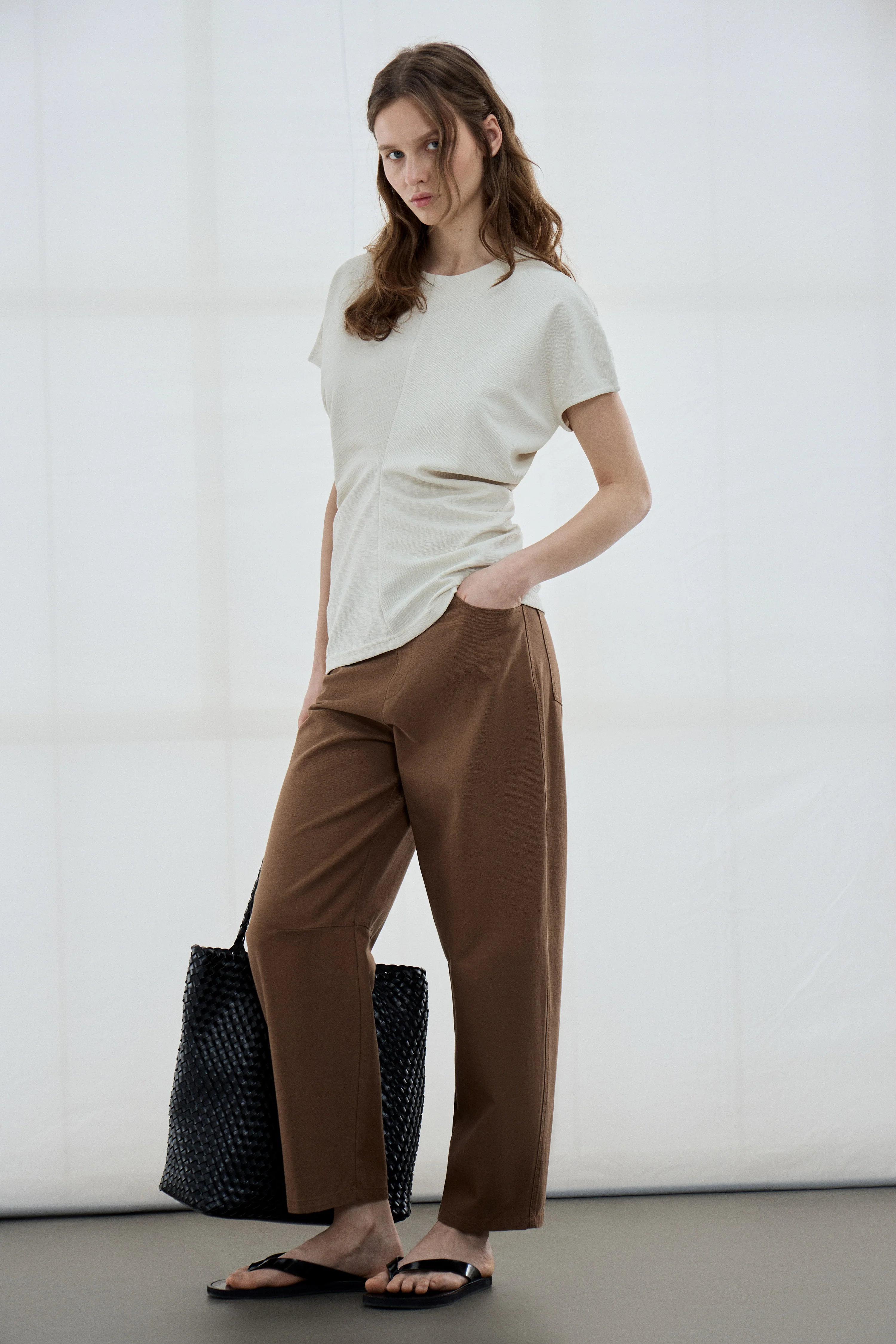 PLEATED T-SHIRT