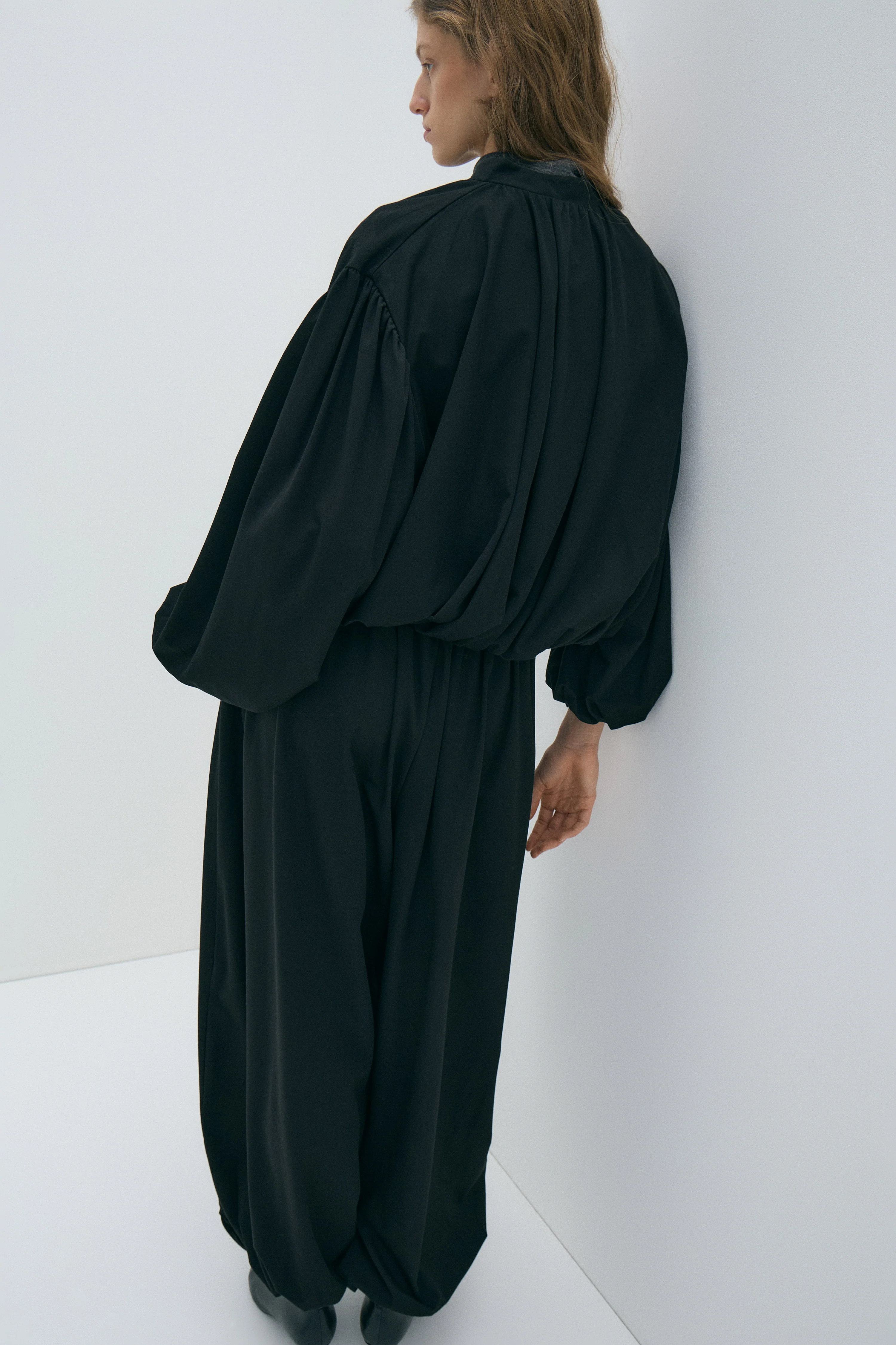 DRAPED VOLUME SWEATSHIRT - Image 3