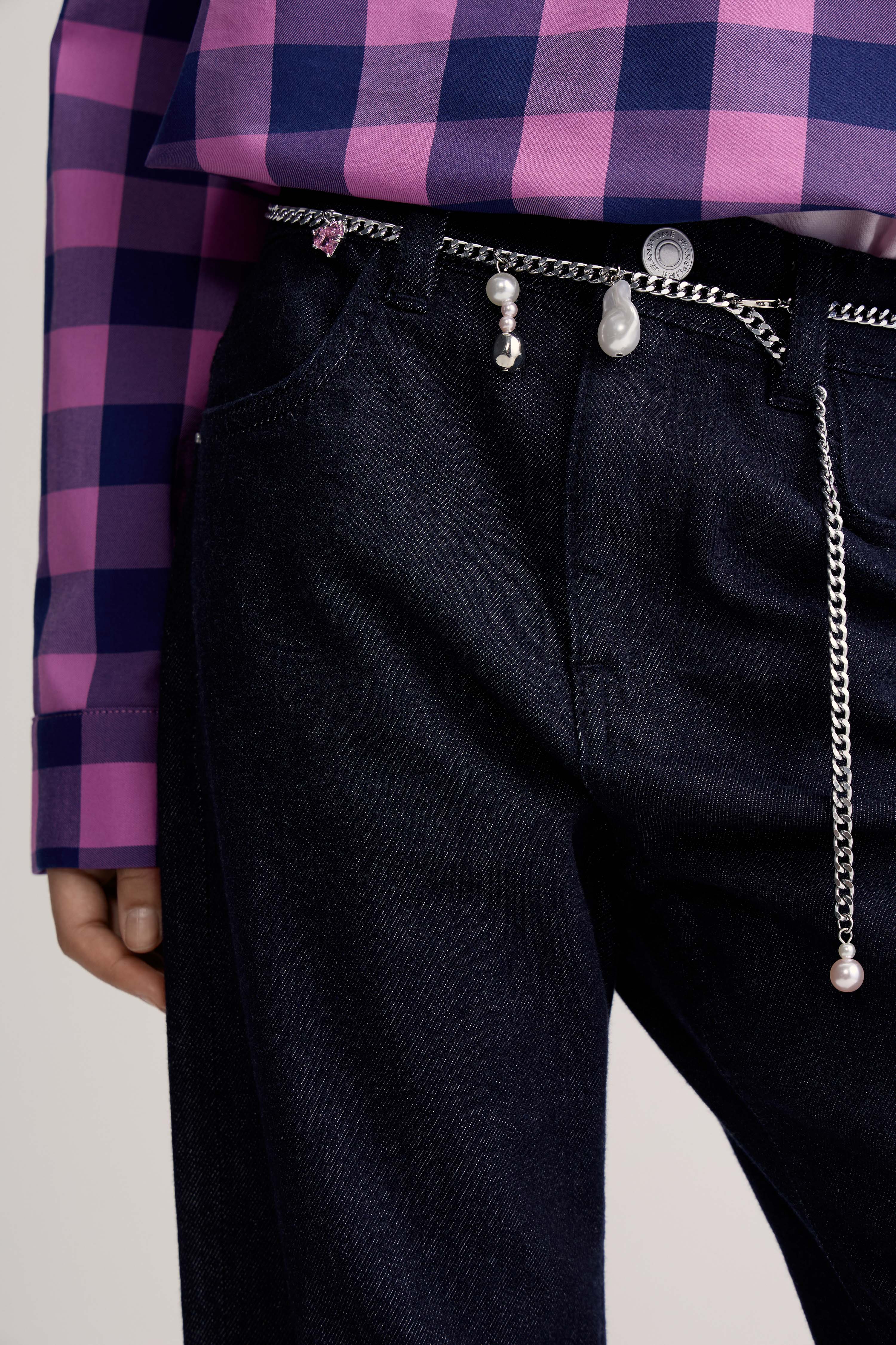 FLARED JEANS WITH CHAIN - Image 4
