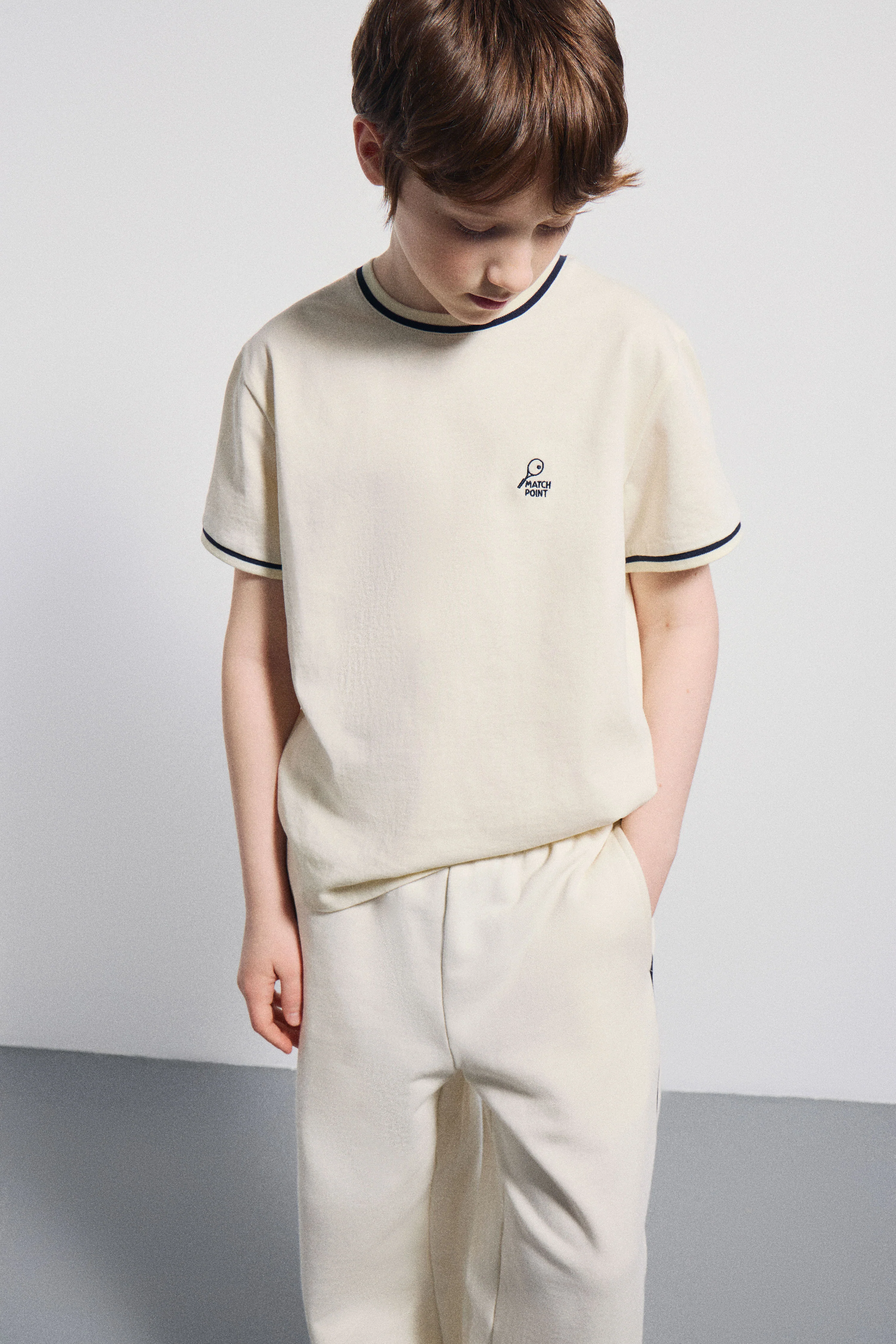 EMBROIDERED-DETAIL OVERSIZE T-SHIRT