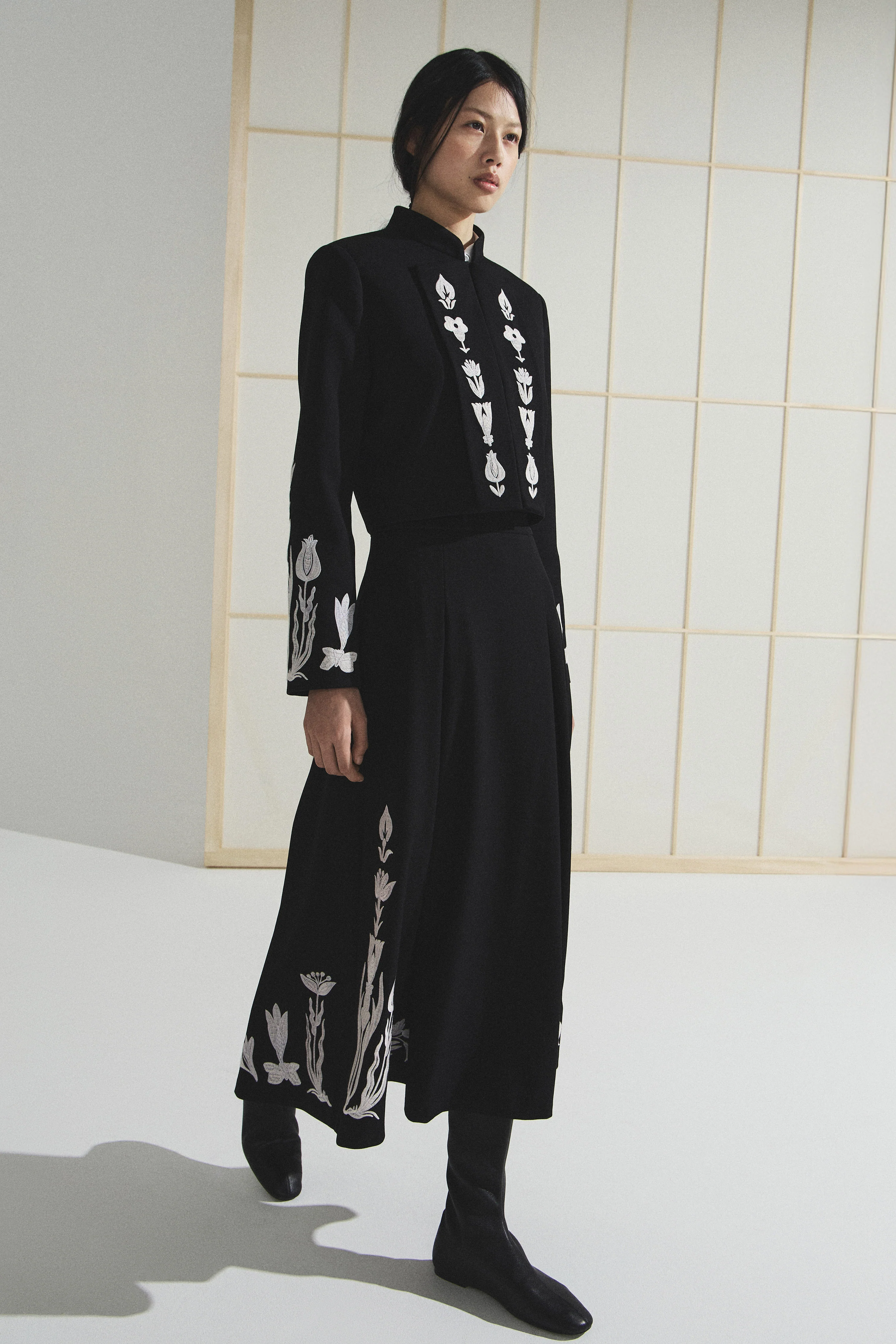 EMBROIDERED MAXI SKIRT