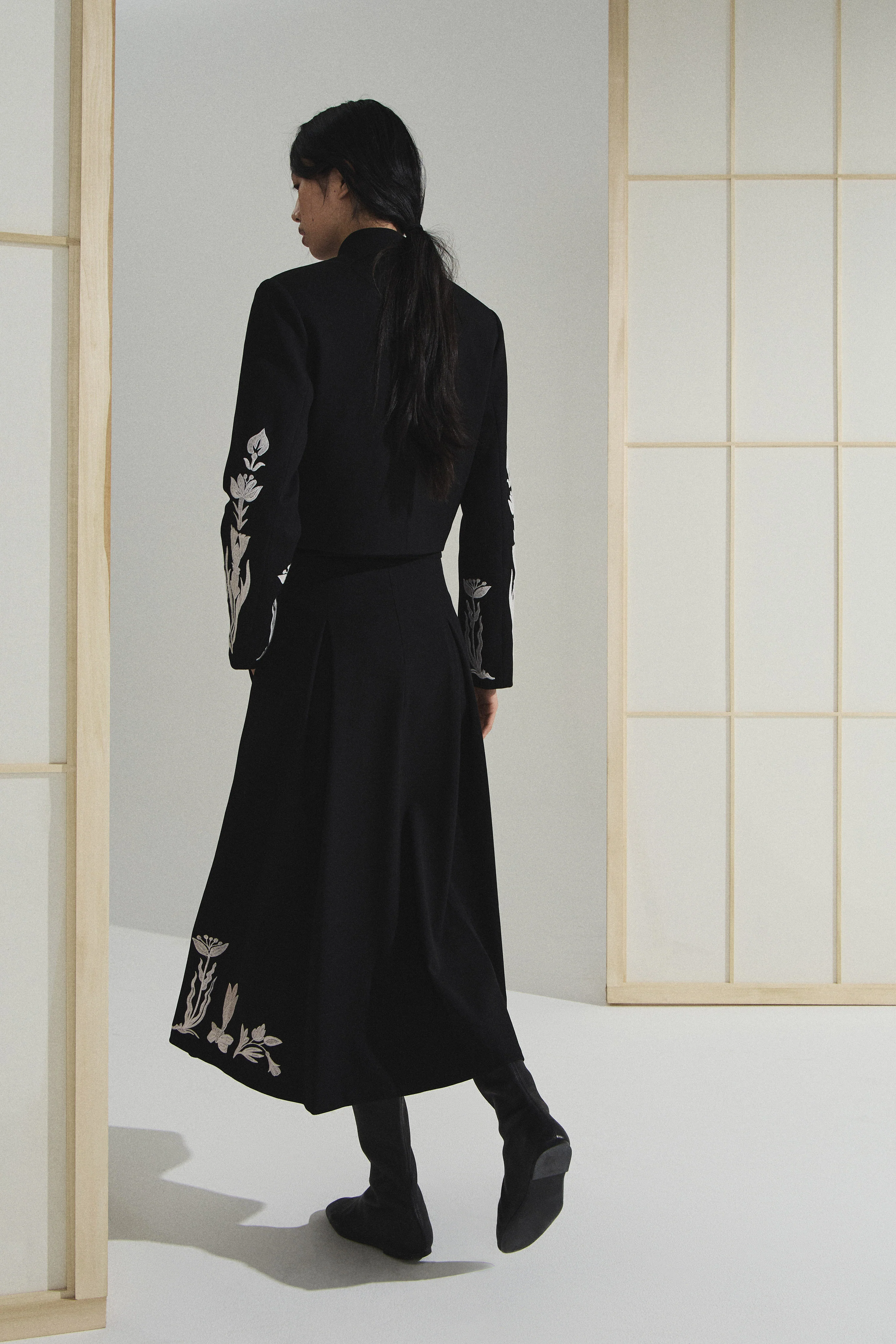 EMBROIDERED MAXI SKIRT - Image 3