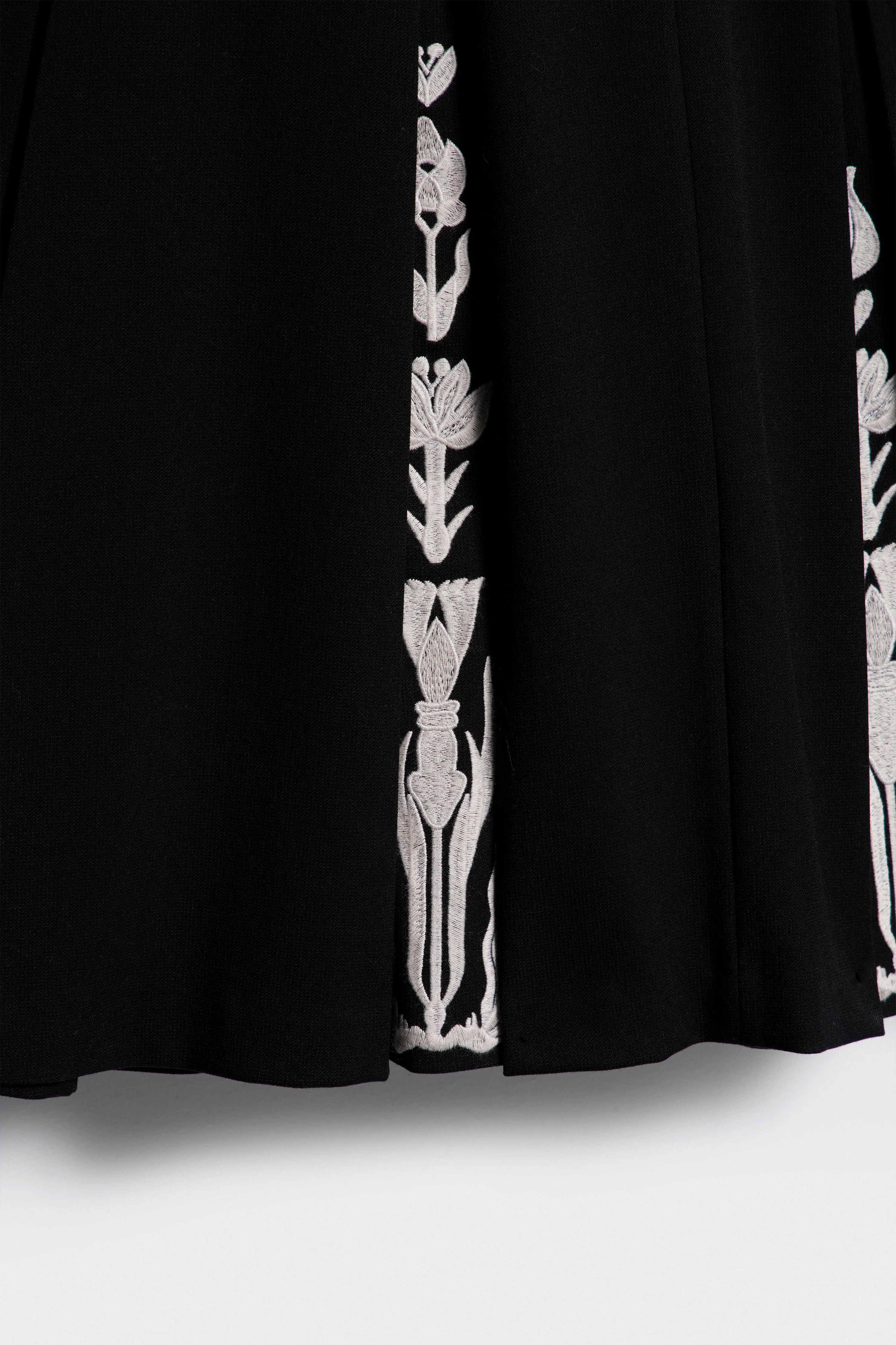 EMBROIDERED SPAIN DRESS - Image 7