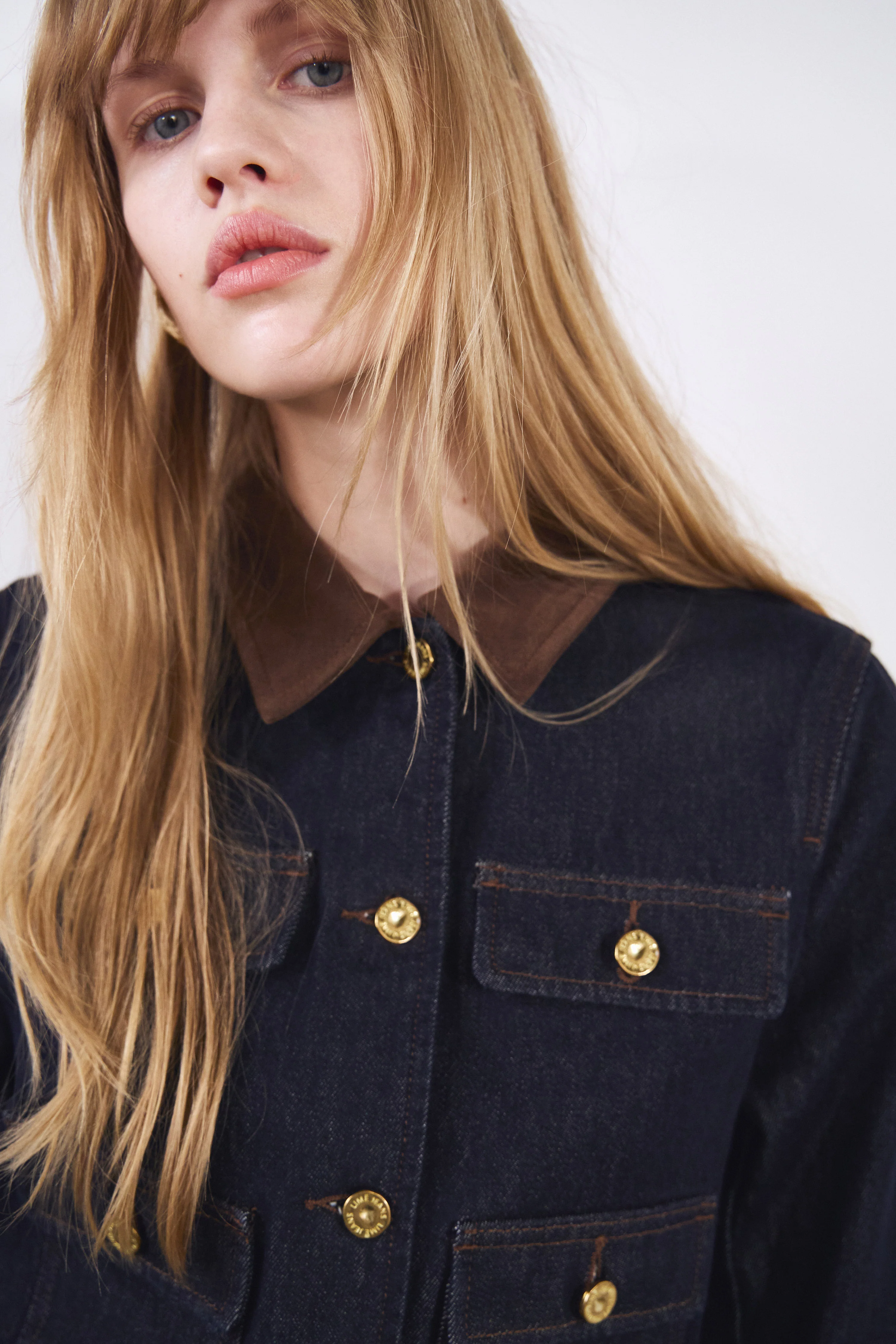 FAUX SUEDE COLLAR DENIM JACKET - Image 3