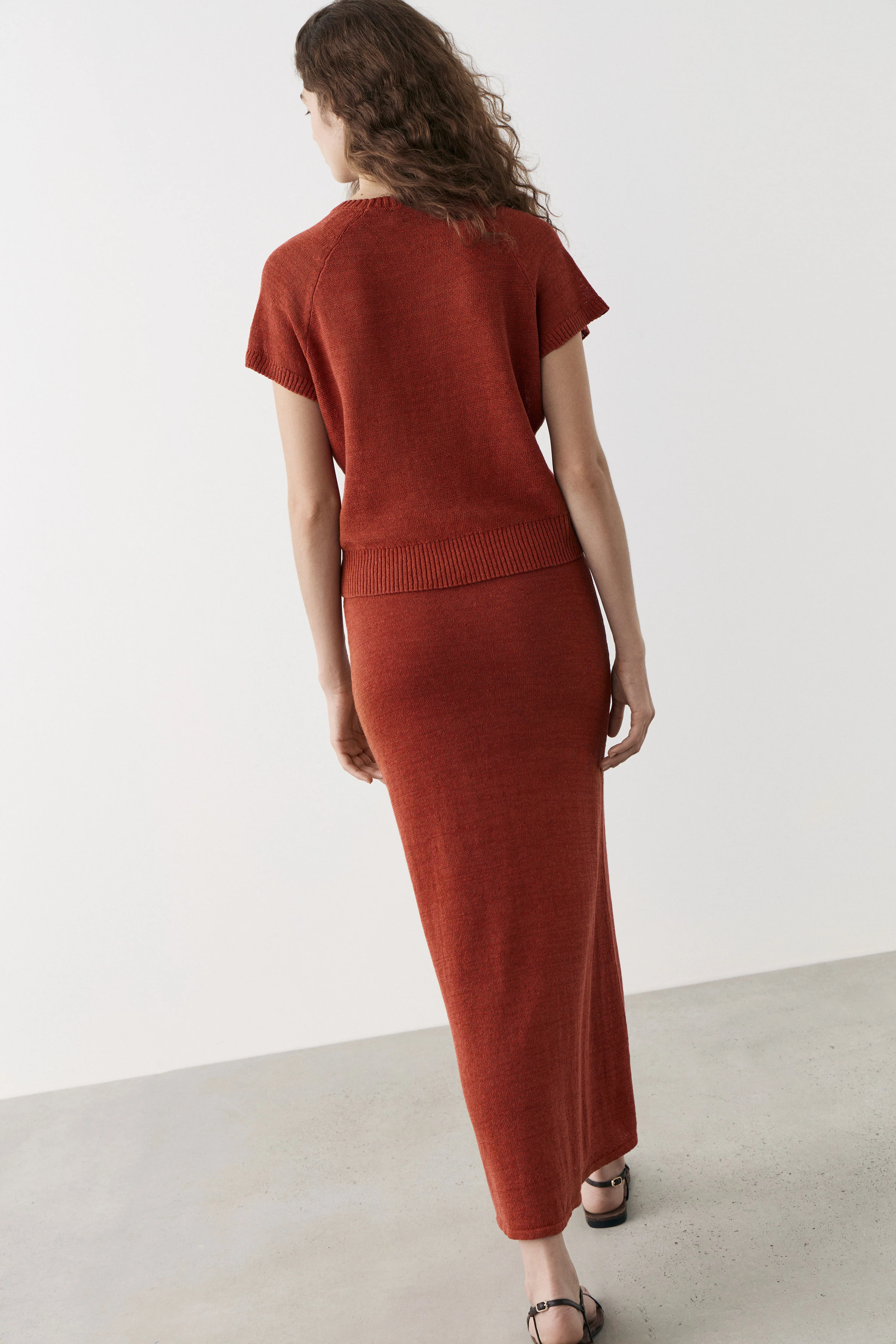 FINE-KNIT COTTON-LINEN SKIRT - Image 4