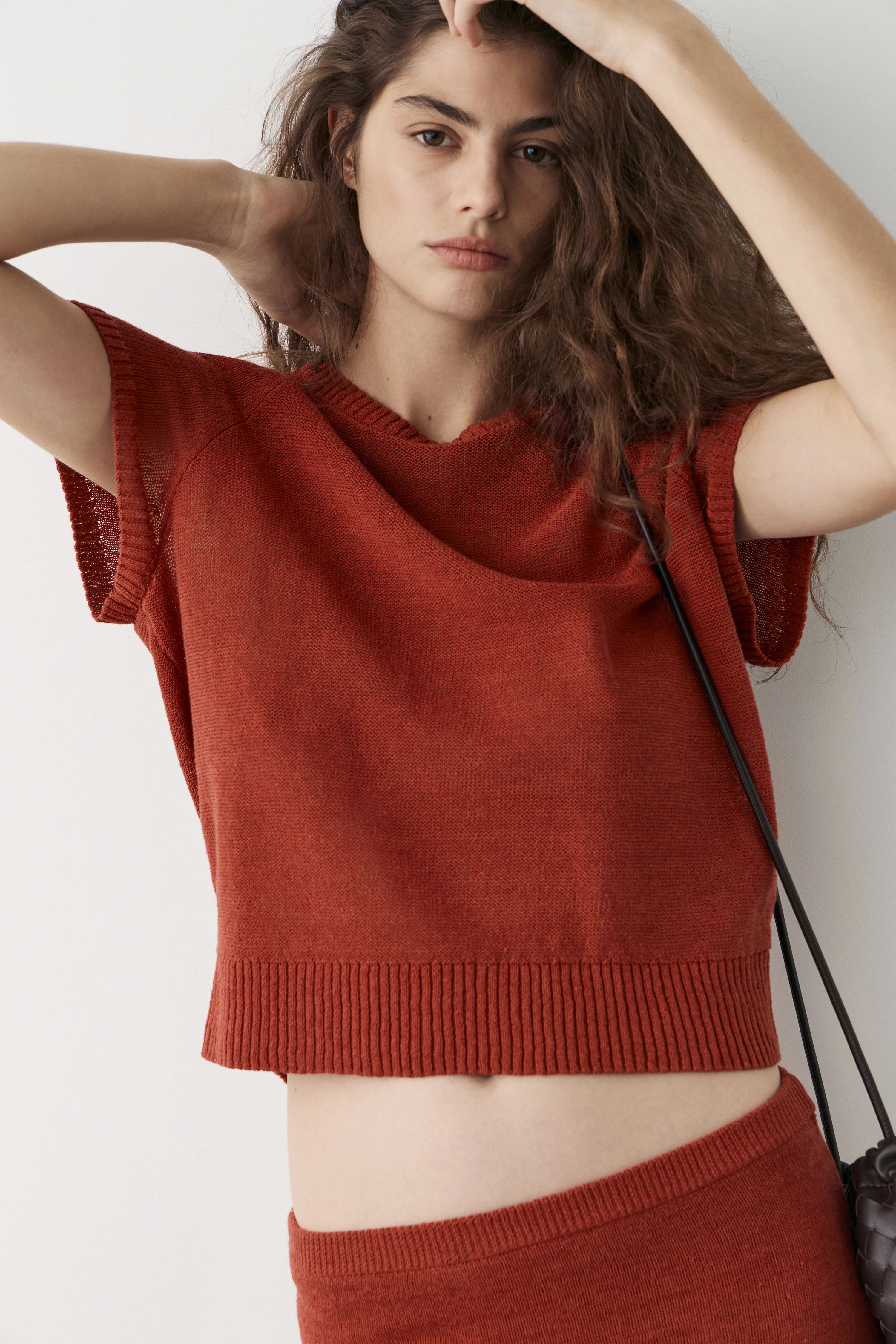 FINE-KNIT COTTON-LINEN SWEATER