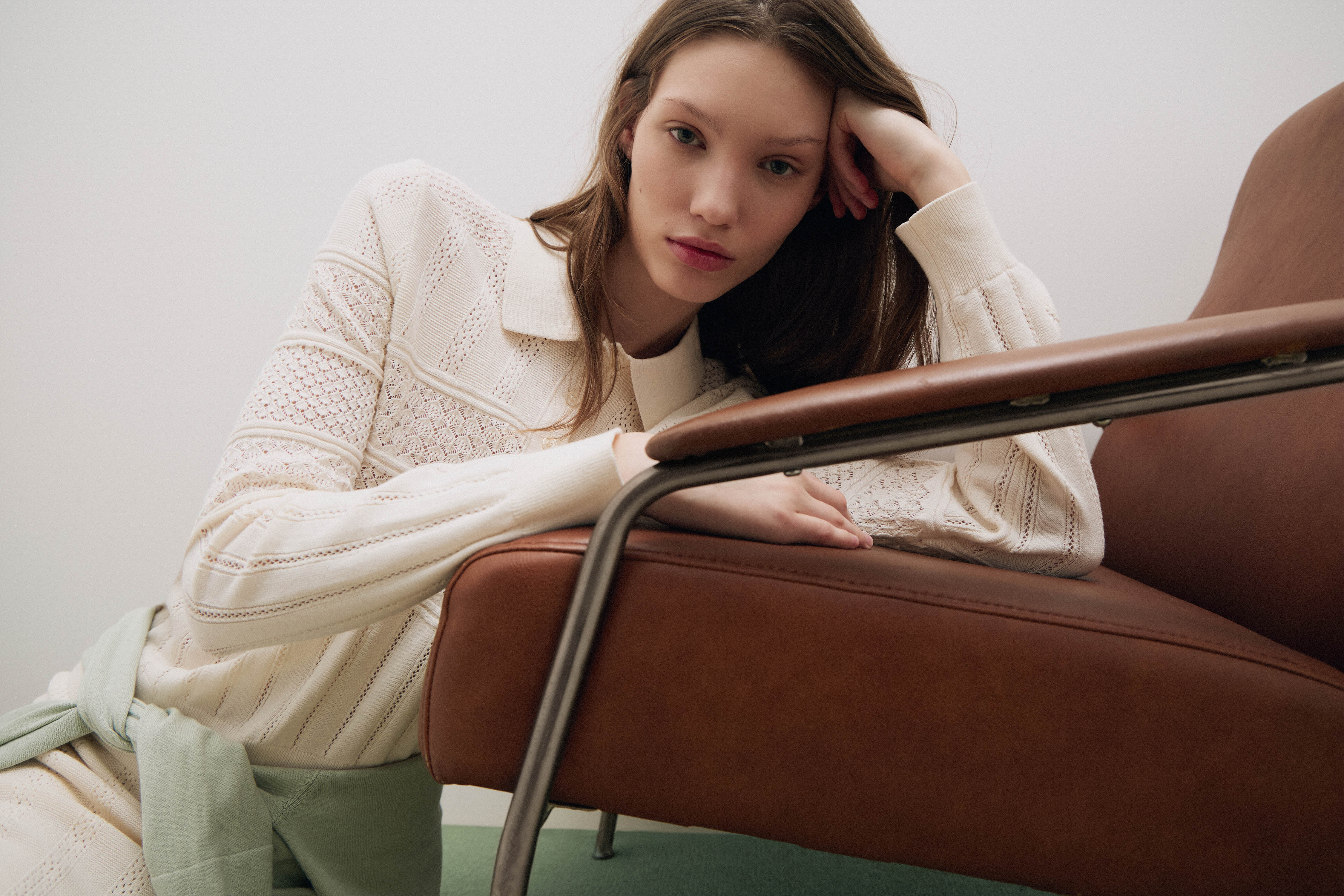 HOLE-KNIT POLO SWEATER - Image 4