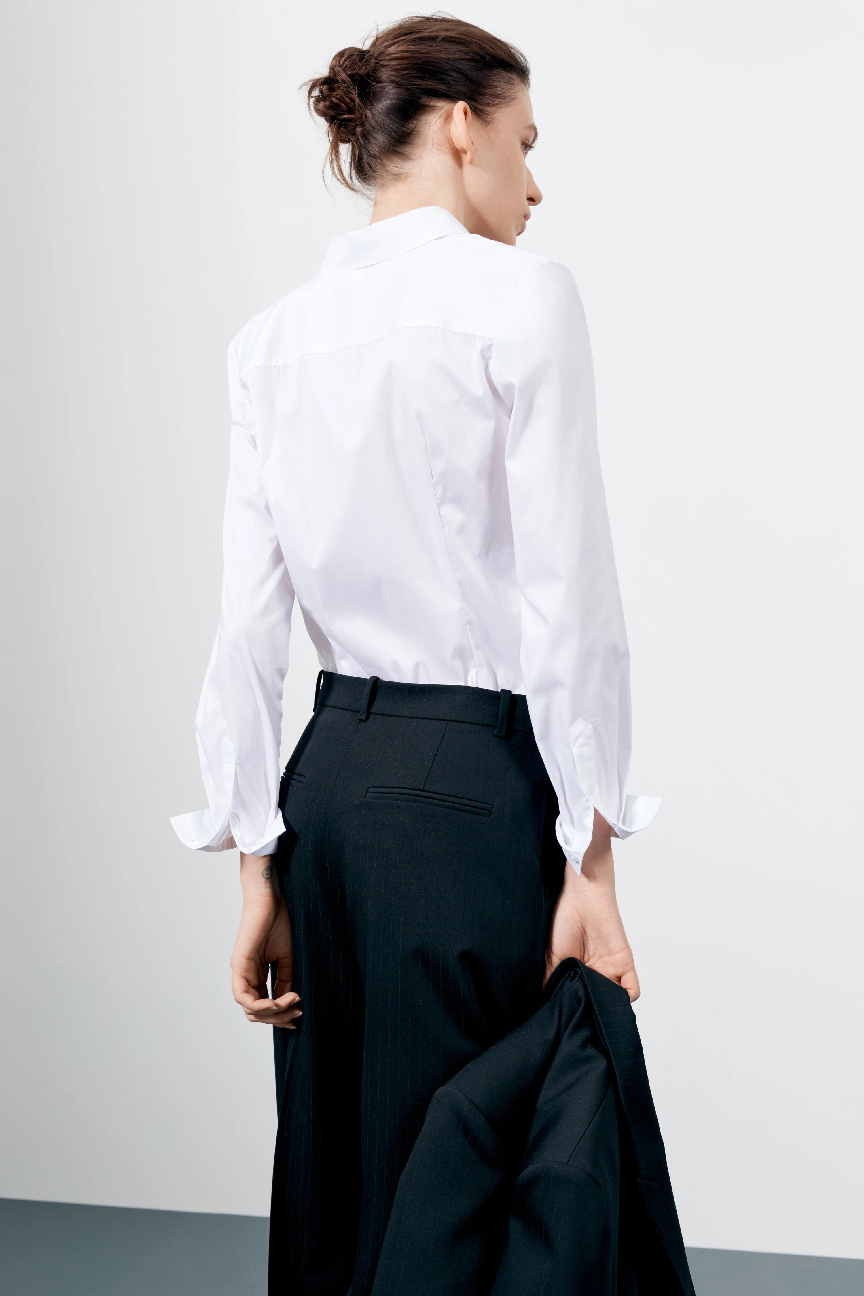 FITTED BASIC SHIRT - Image 4