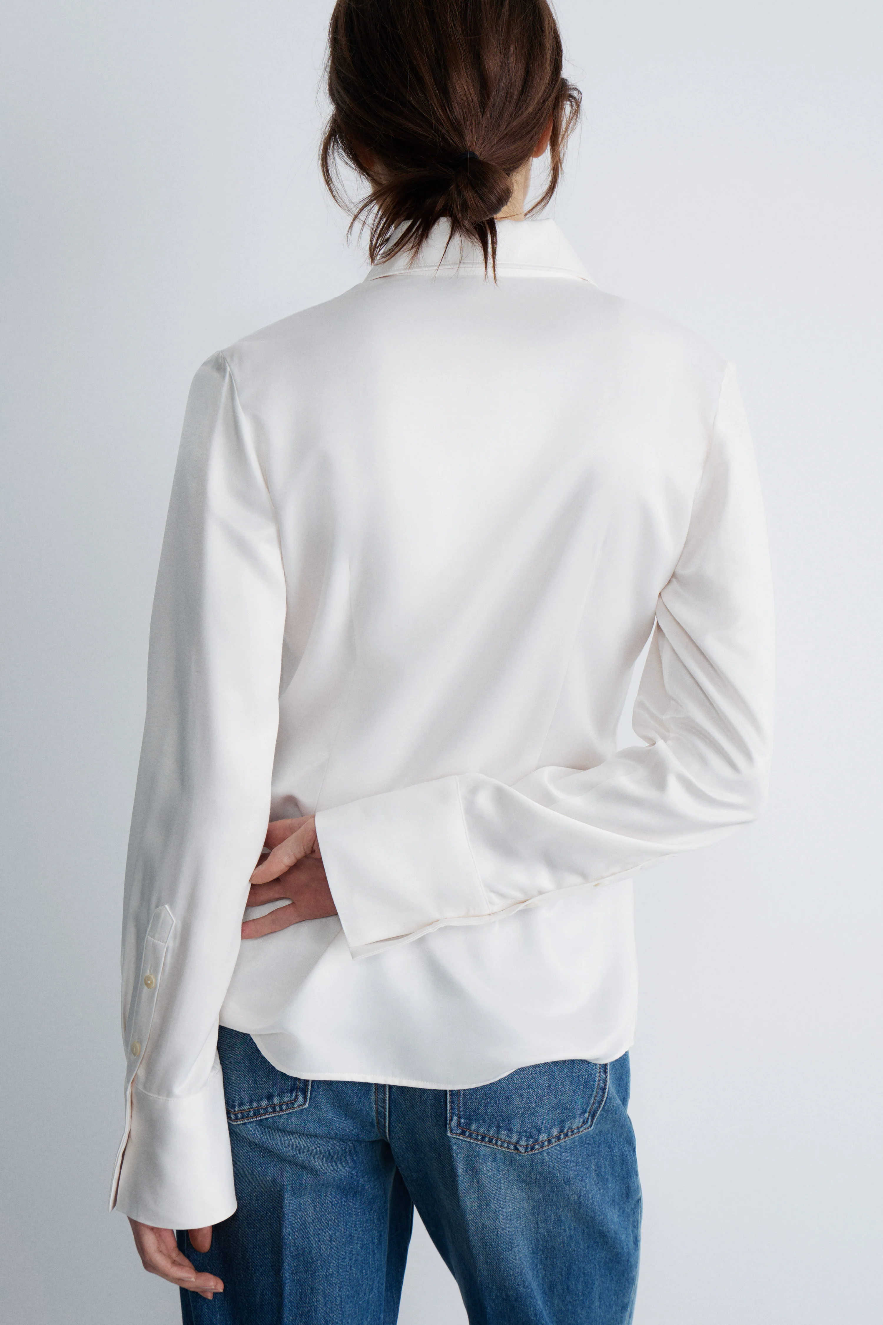 FITTED SHIRT