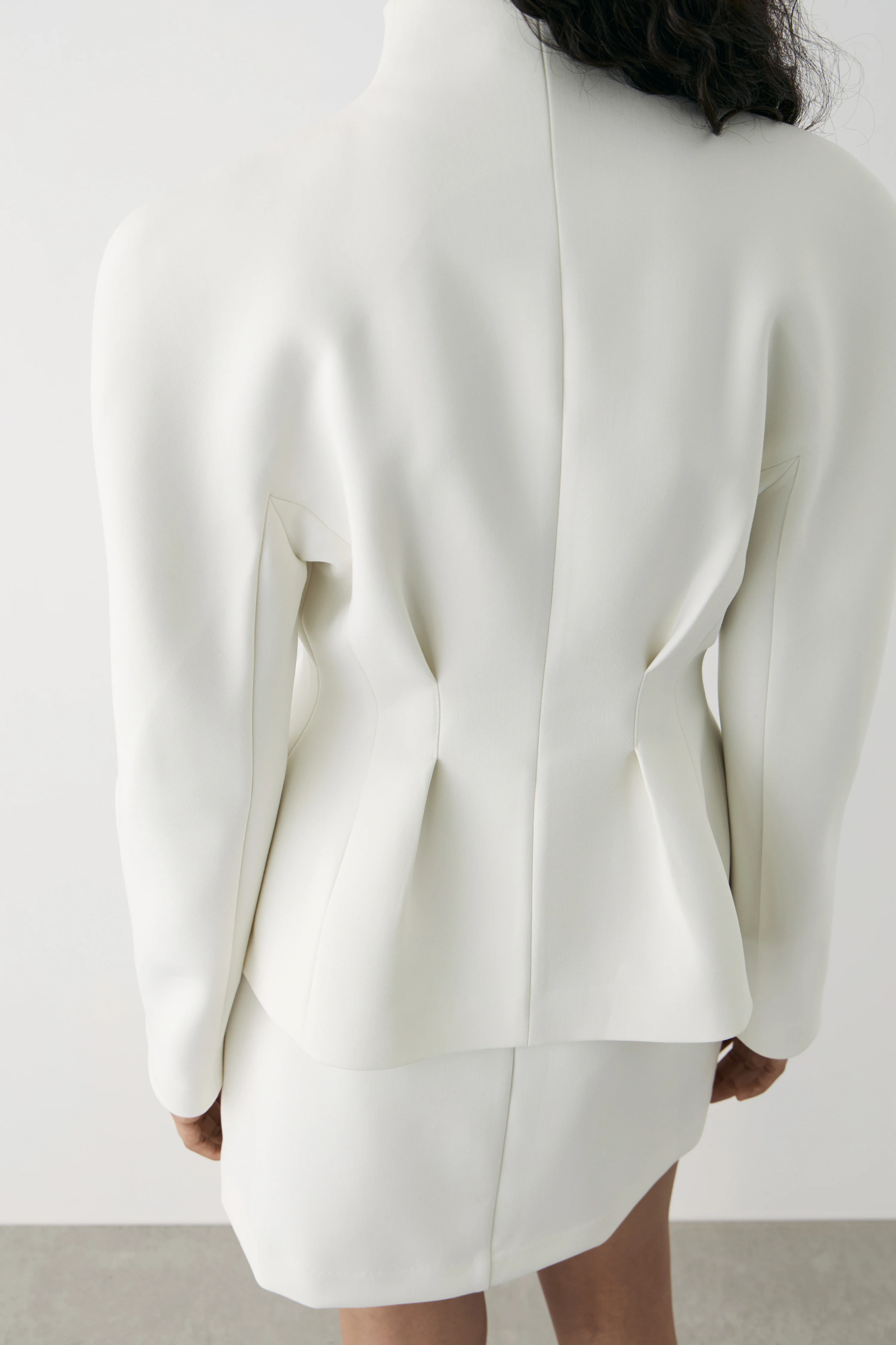 FITTED STAND-UP COLLAR BLAZER - Image 4