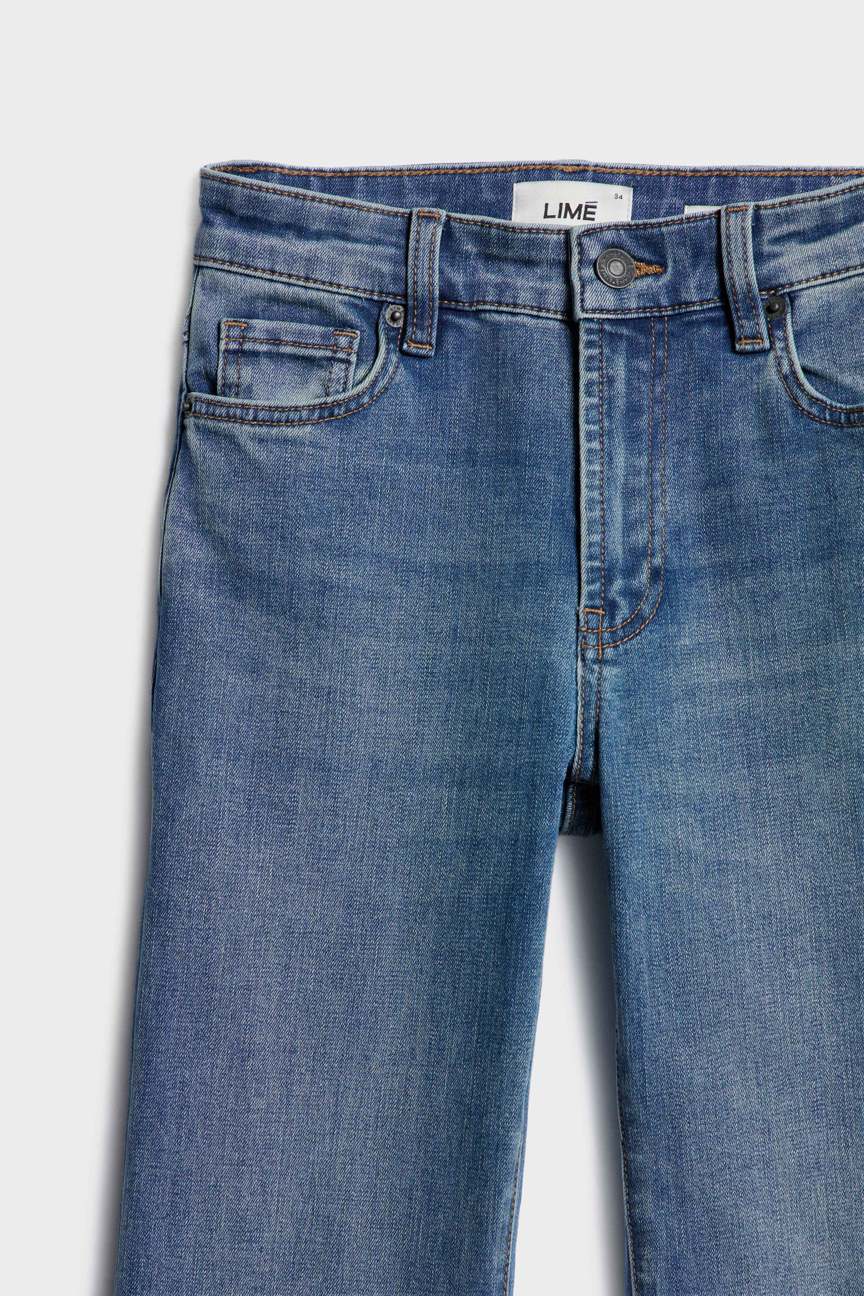 FLARE HIGH-WAIST JEANS - Image 6