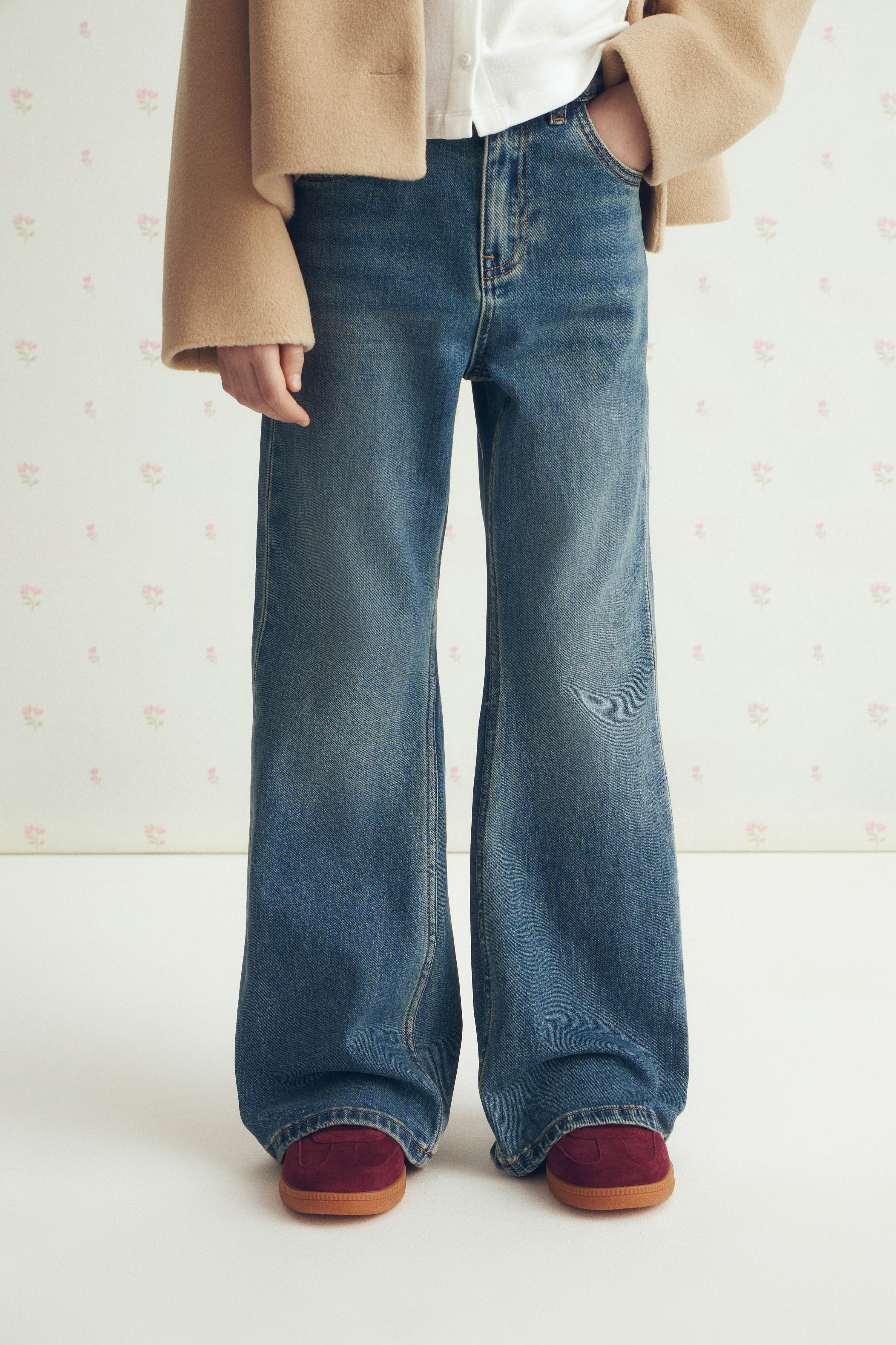 FLARED JEANS - Image 3