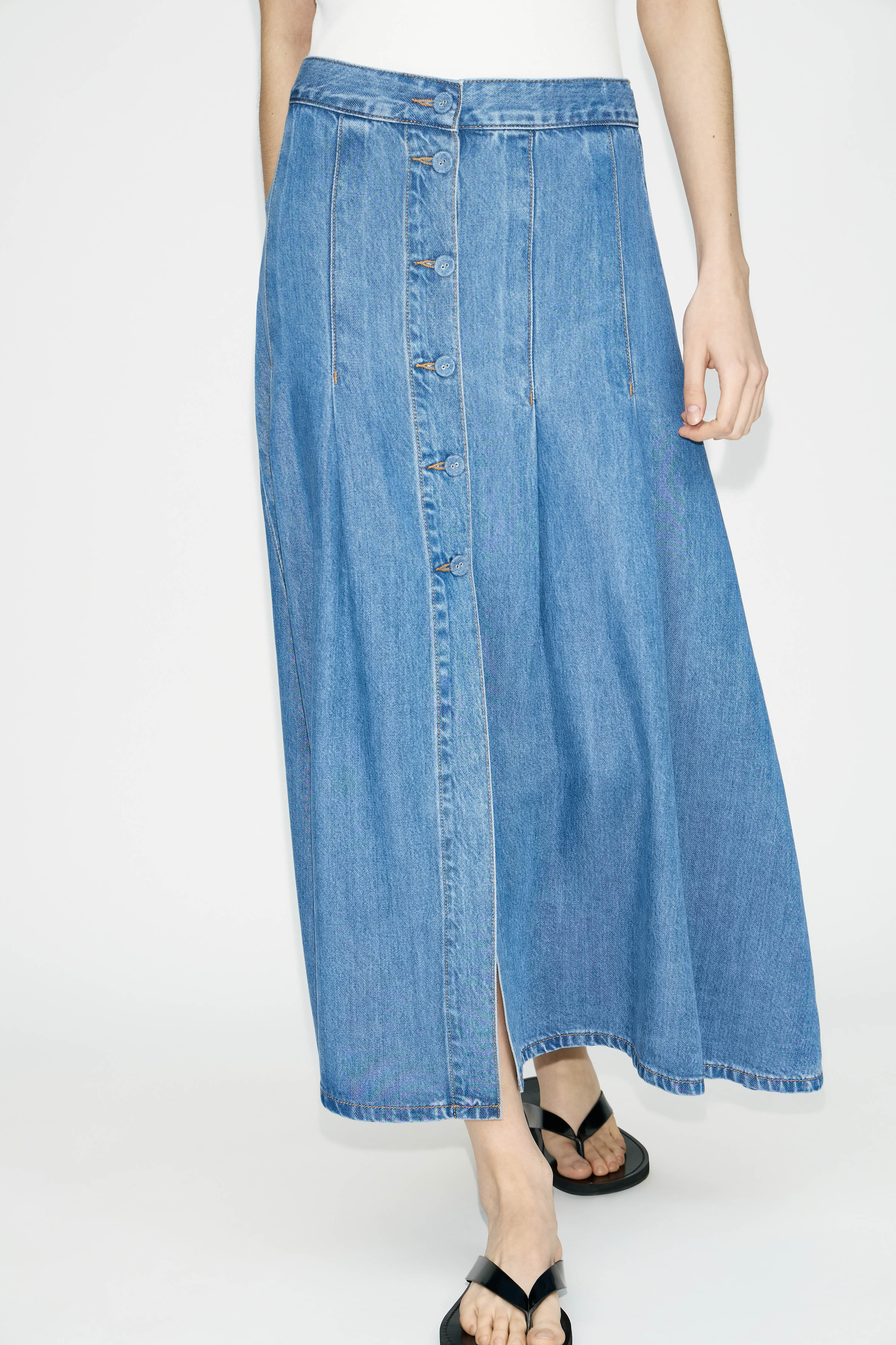 FLARED LYOCELL DENIM SKIRT - Image 4