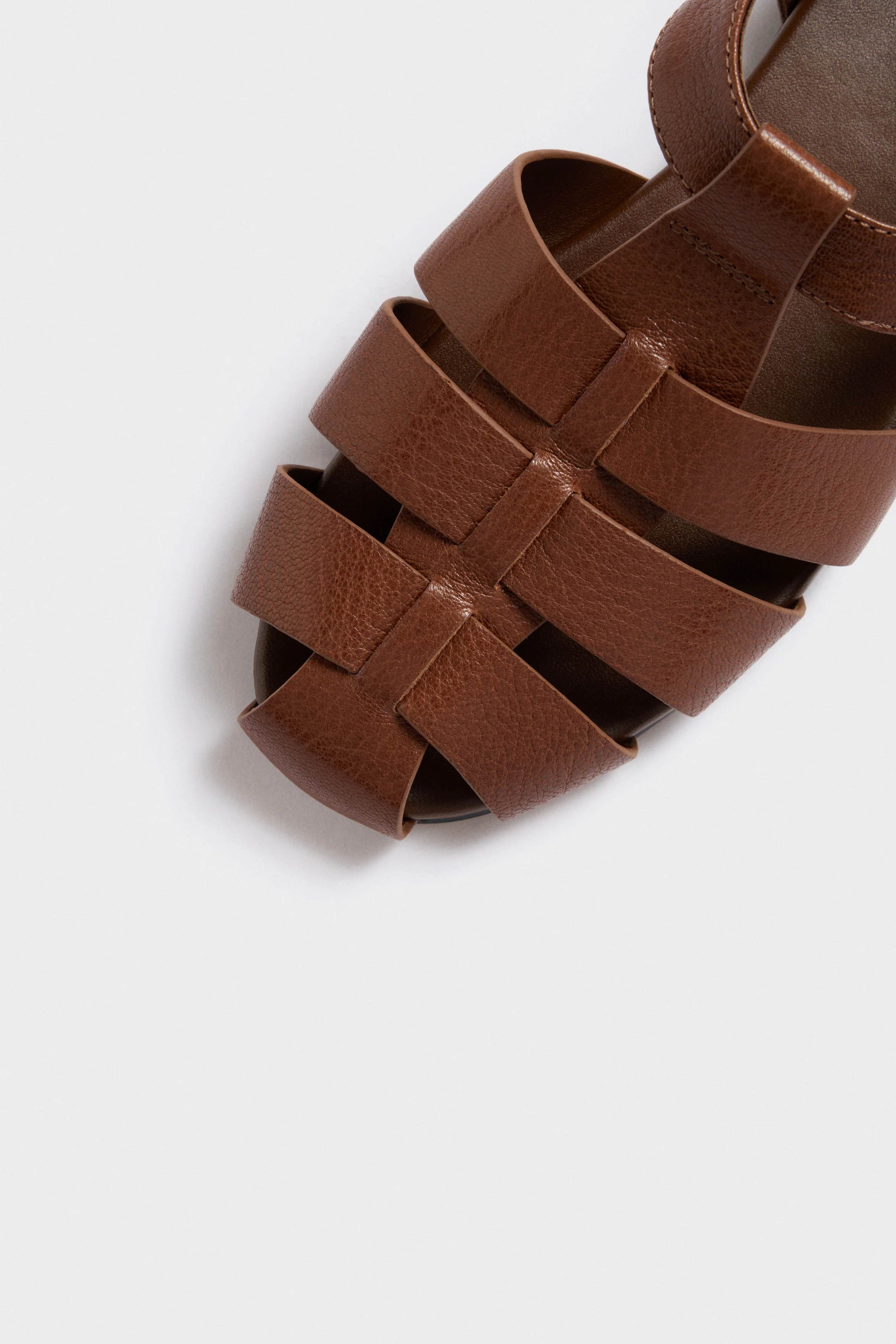 FLAT LEATHER SANDALS - Image 4
