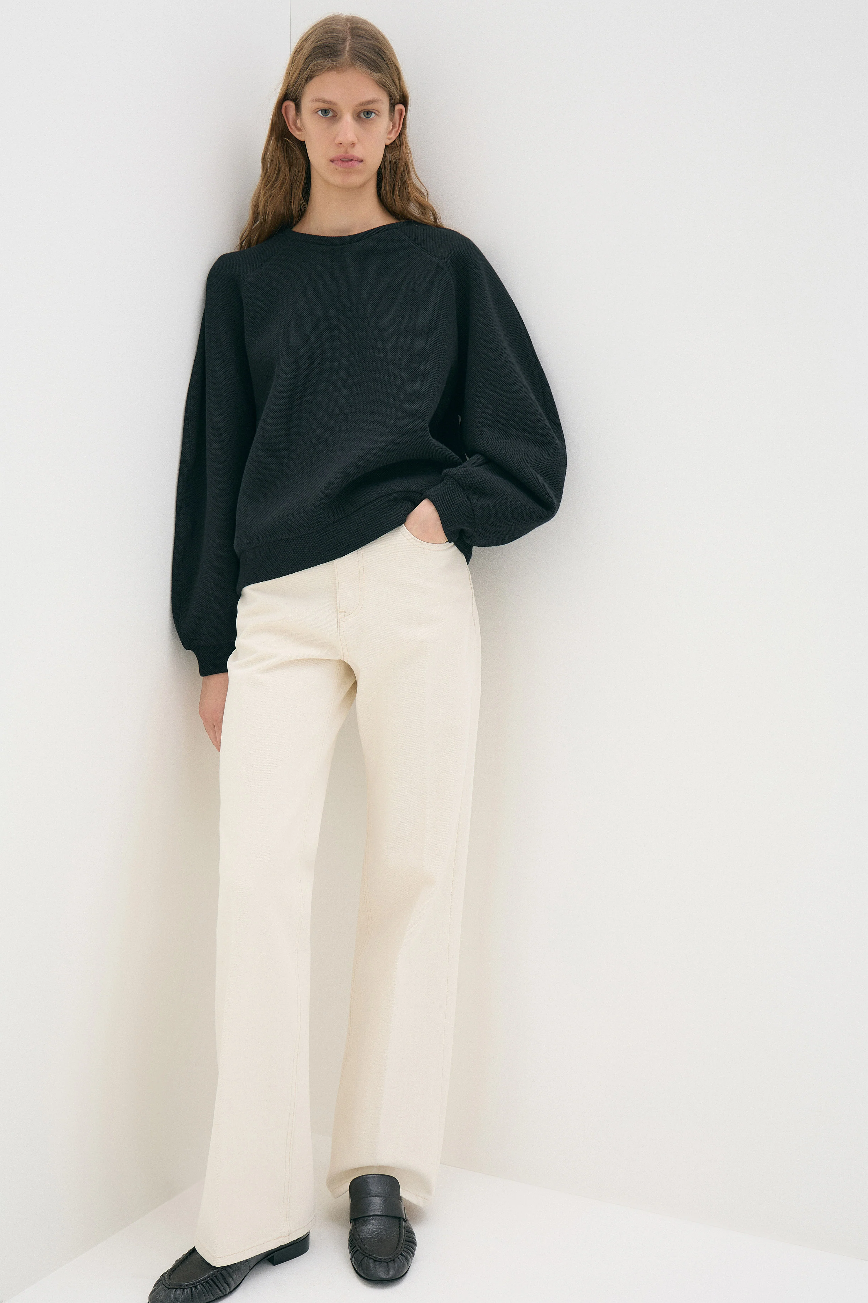 FLOWER-DETAIL COTTON SWEATSHIRT - Image 3