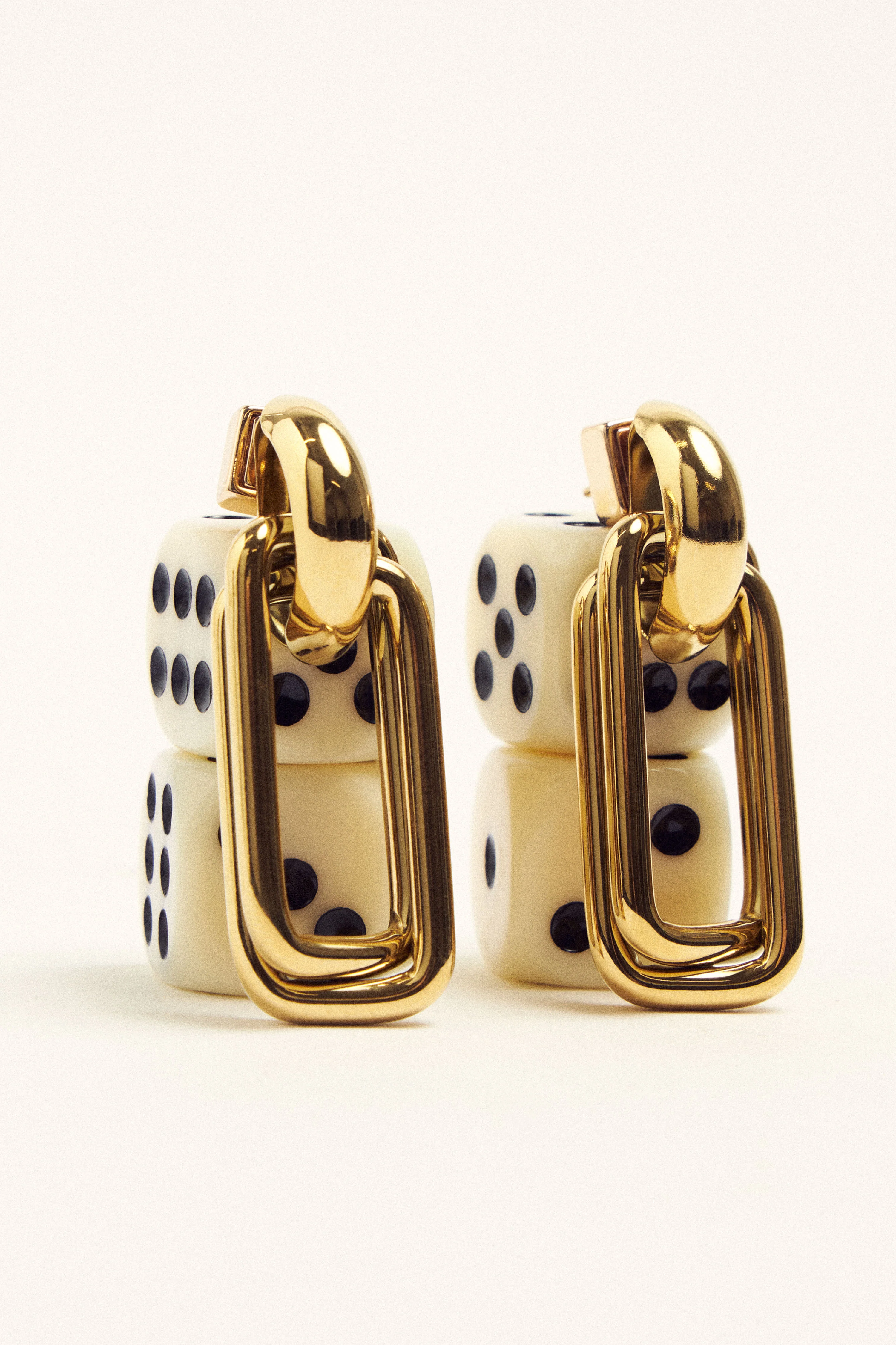 GOLD-TONE STEEL EARRINGS - Image 3