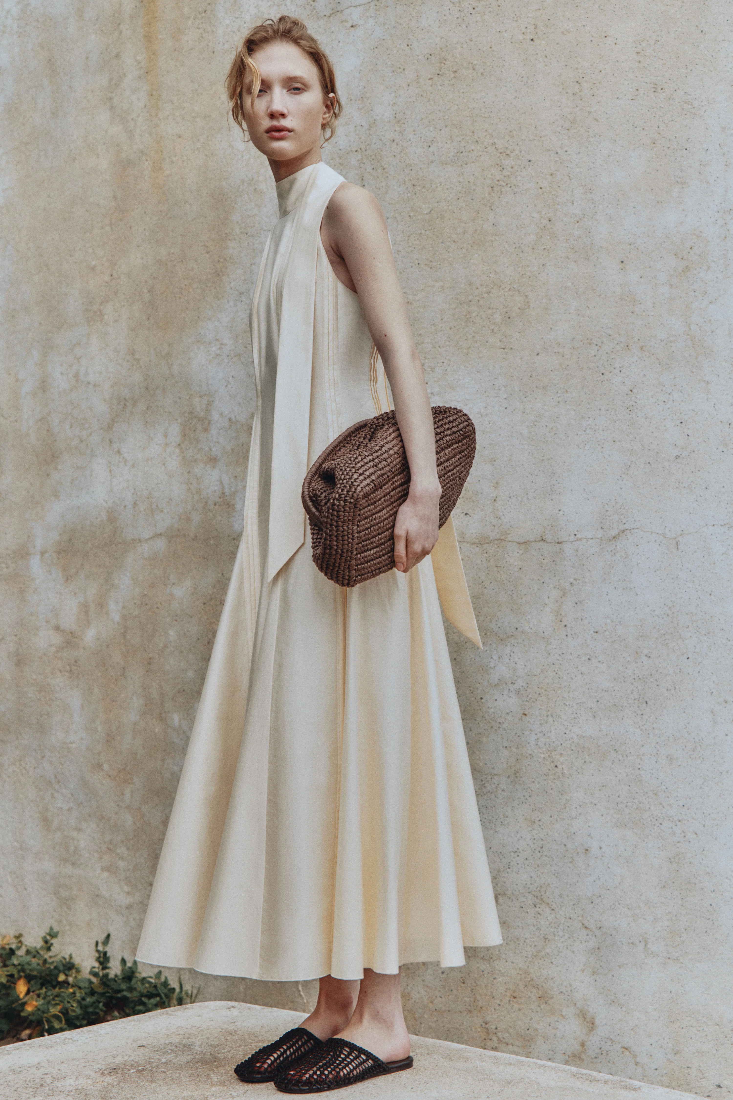 HALTERNECK LYOCELL DRESS - Image 2