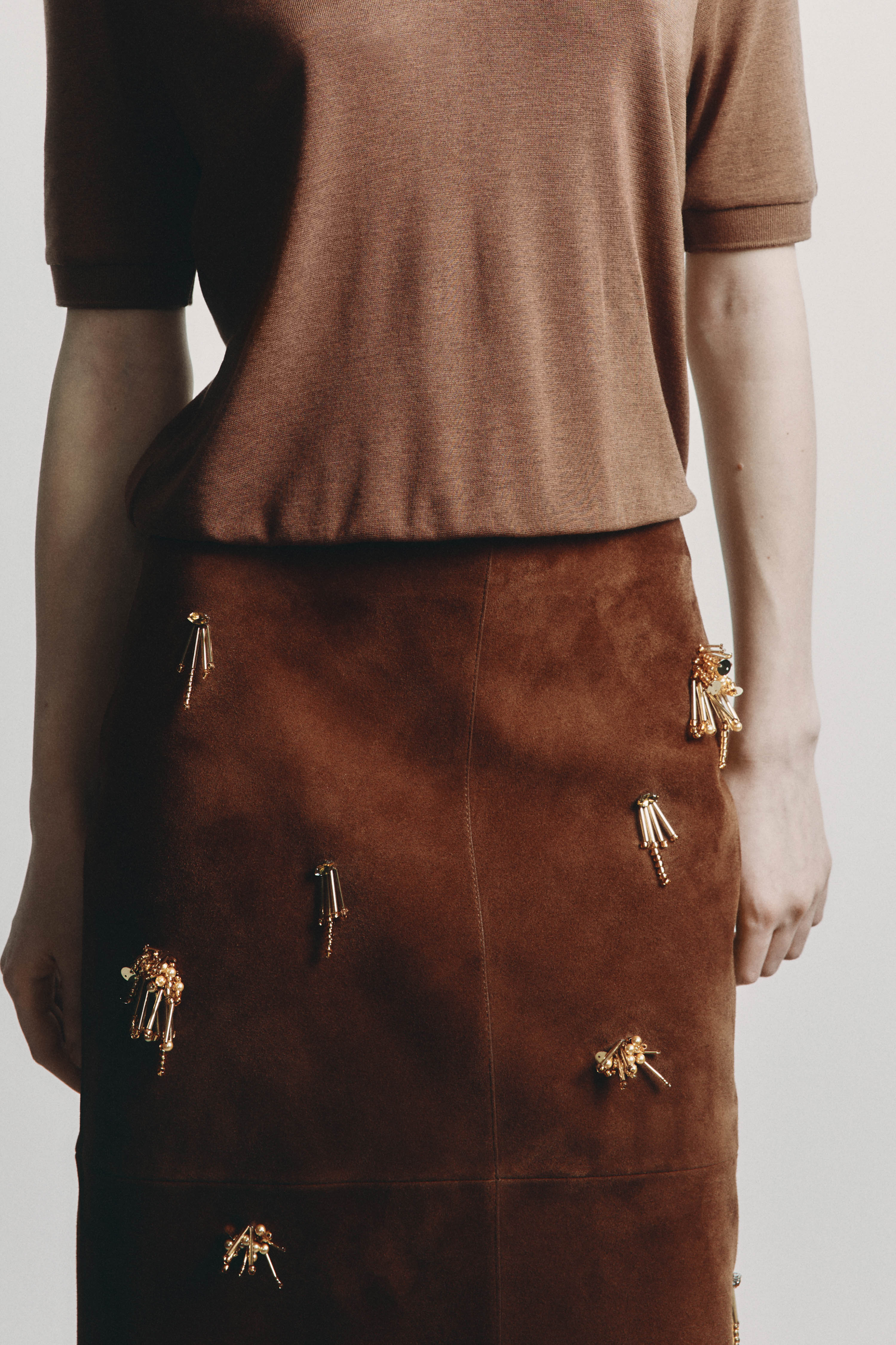 HANDMADE EMBROIDERY SUEDE SKIRT - Image 3