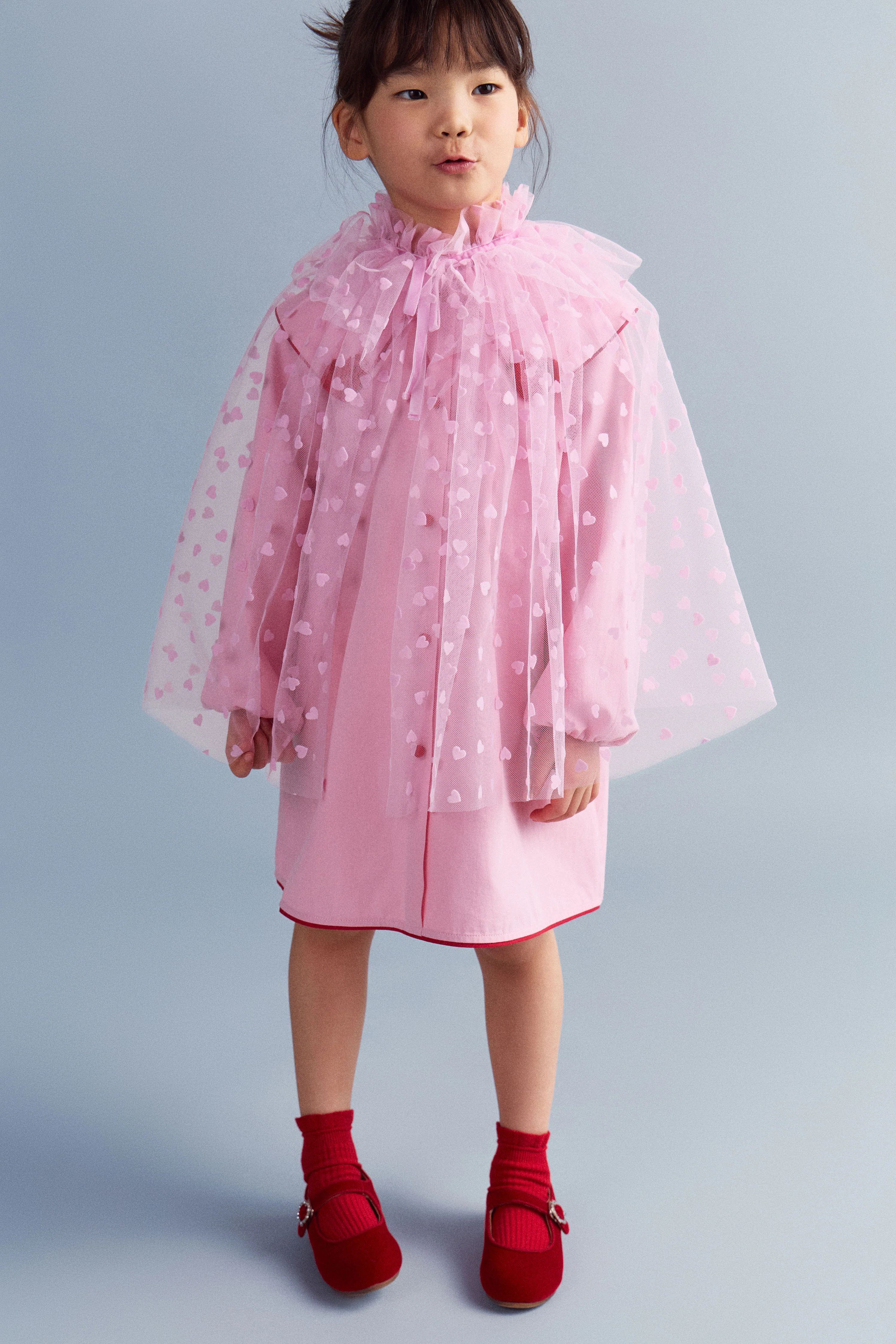 HEART-MOTIF CAPE