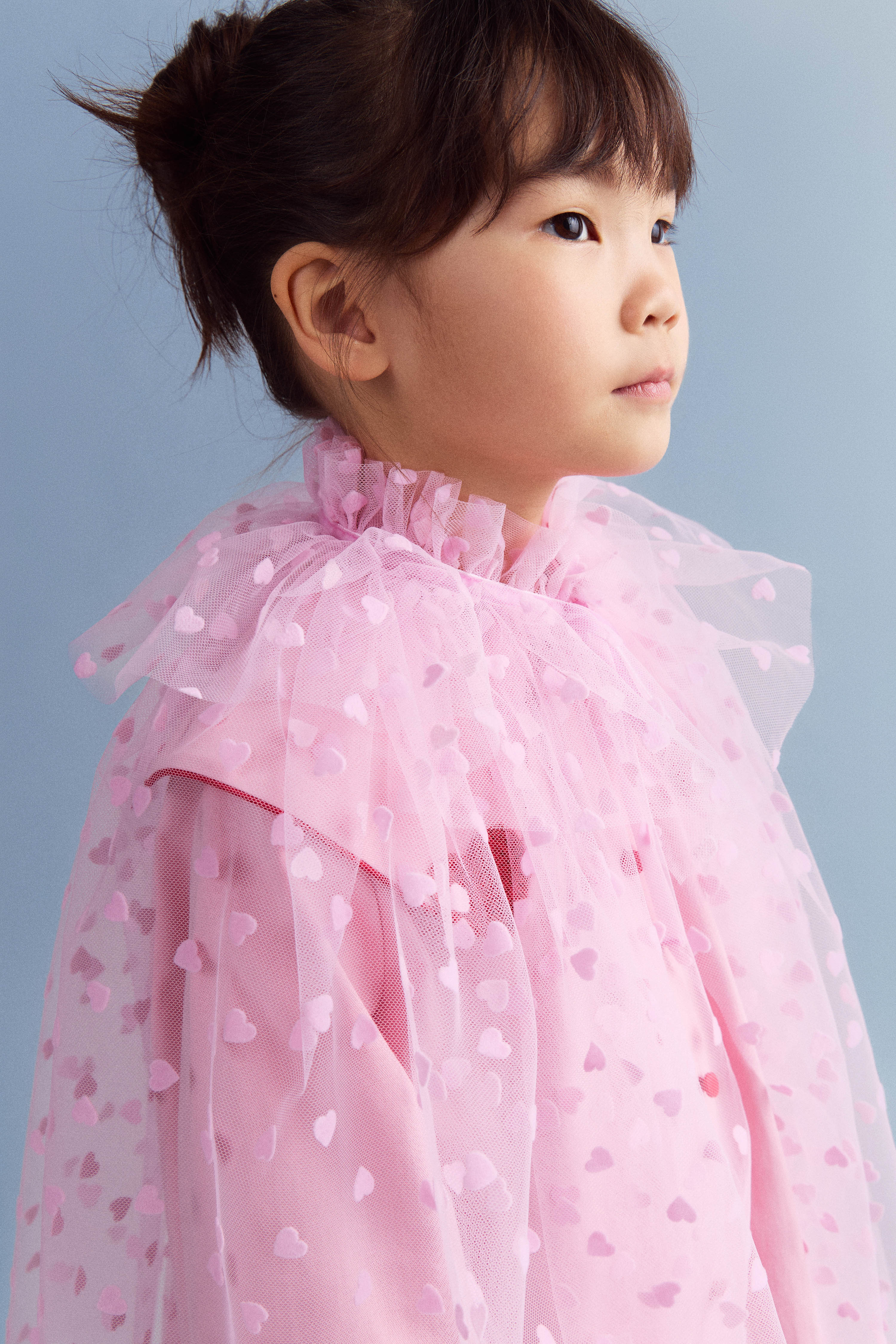 HEART-MOTIF CAPE - Image 2