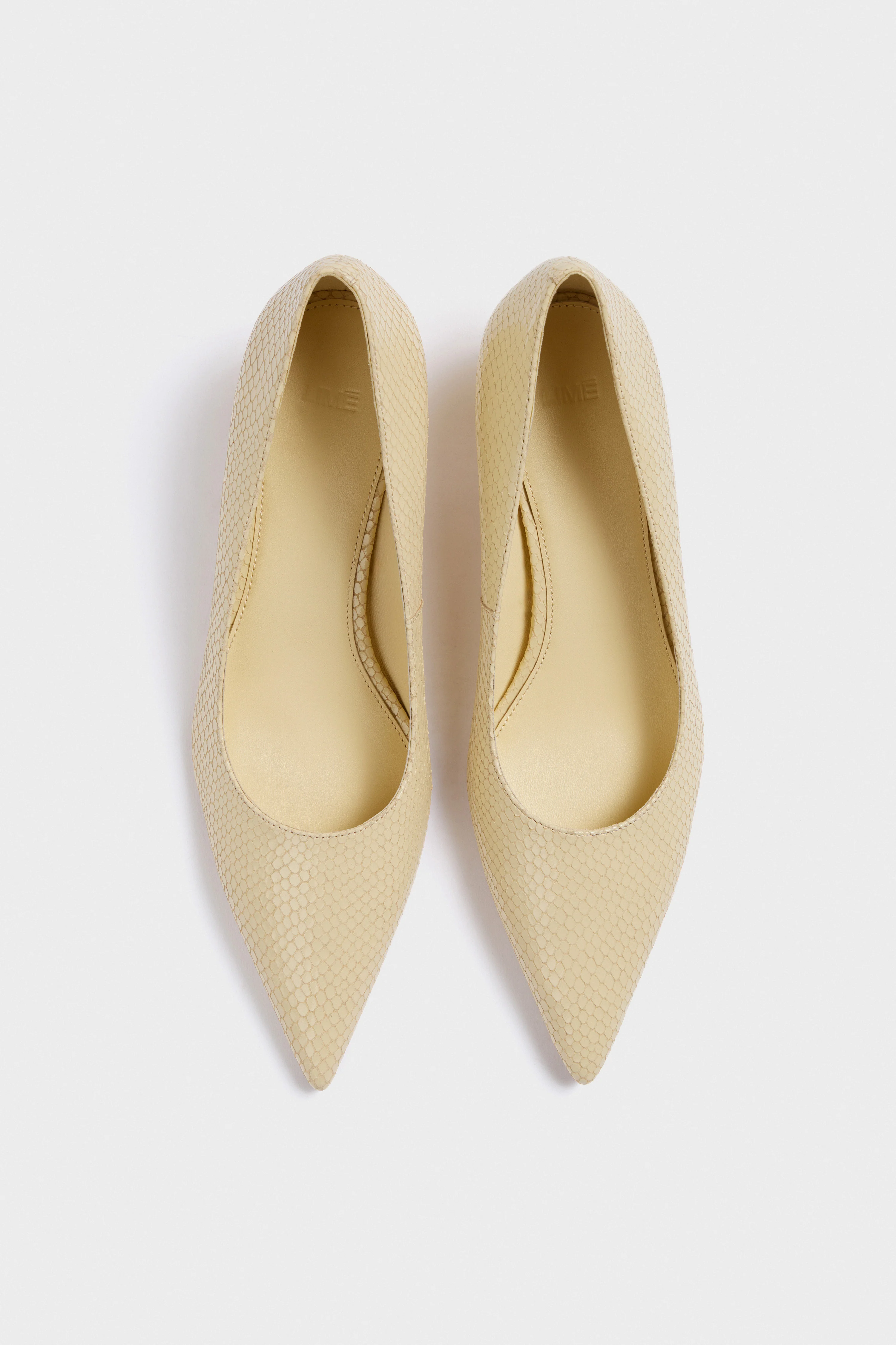 SNAKESKIN-PATTERNED LEATHER PUMPS - Image 4